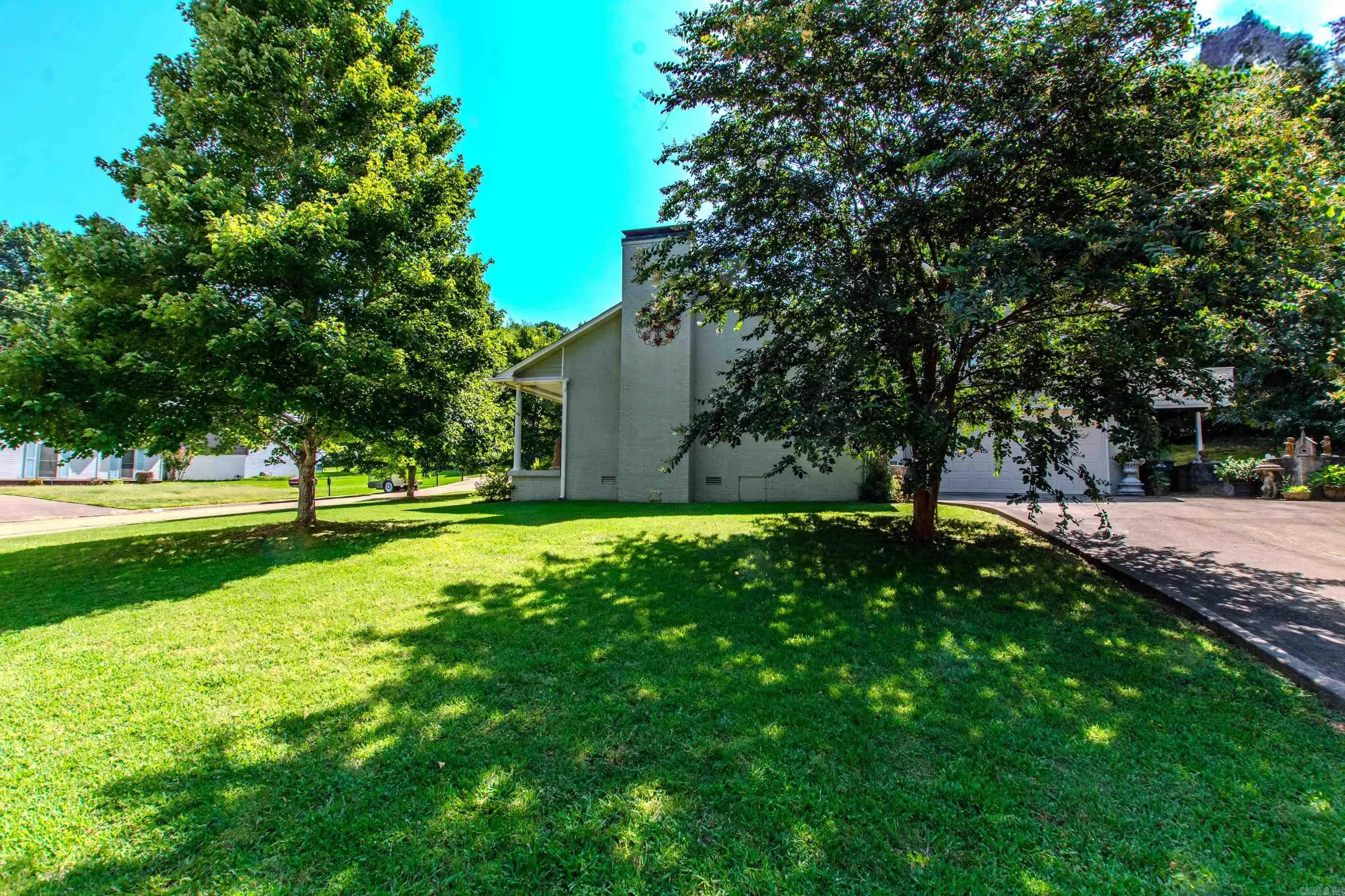 Property at 810  Shea - Image 2