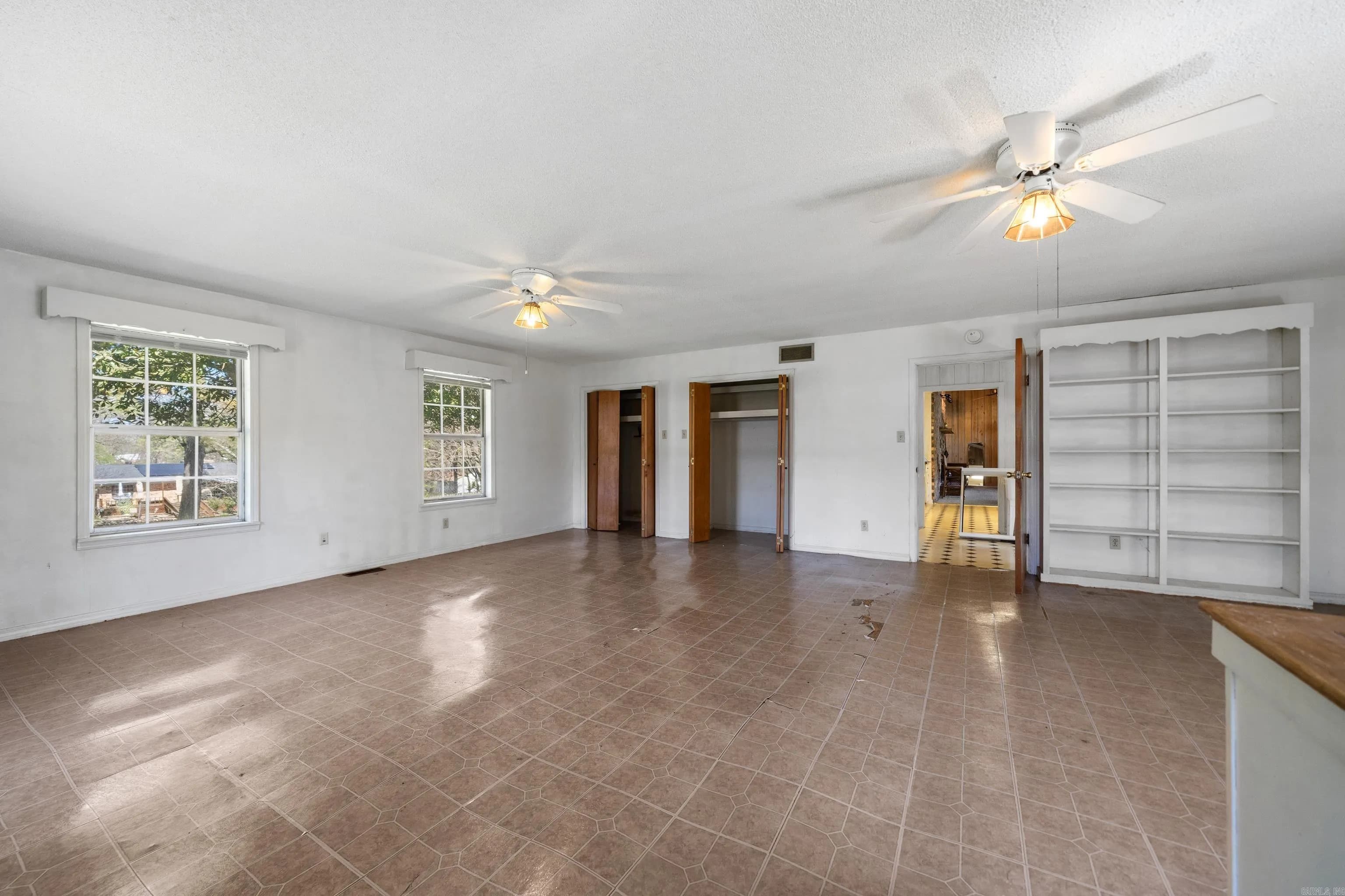 Property at 225  Watkins - Image 22