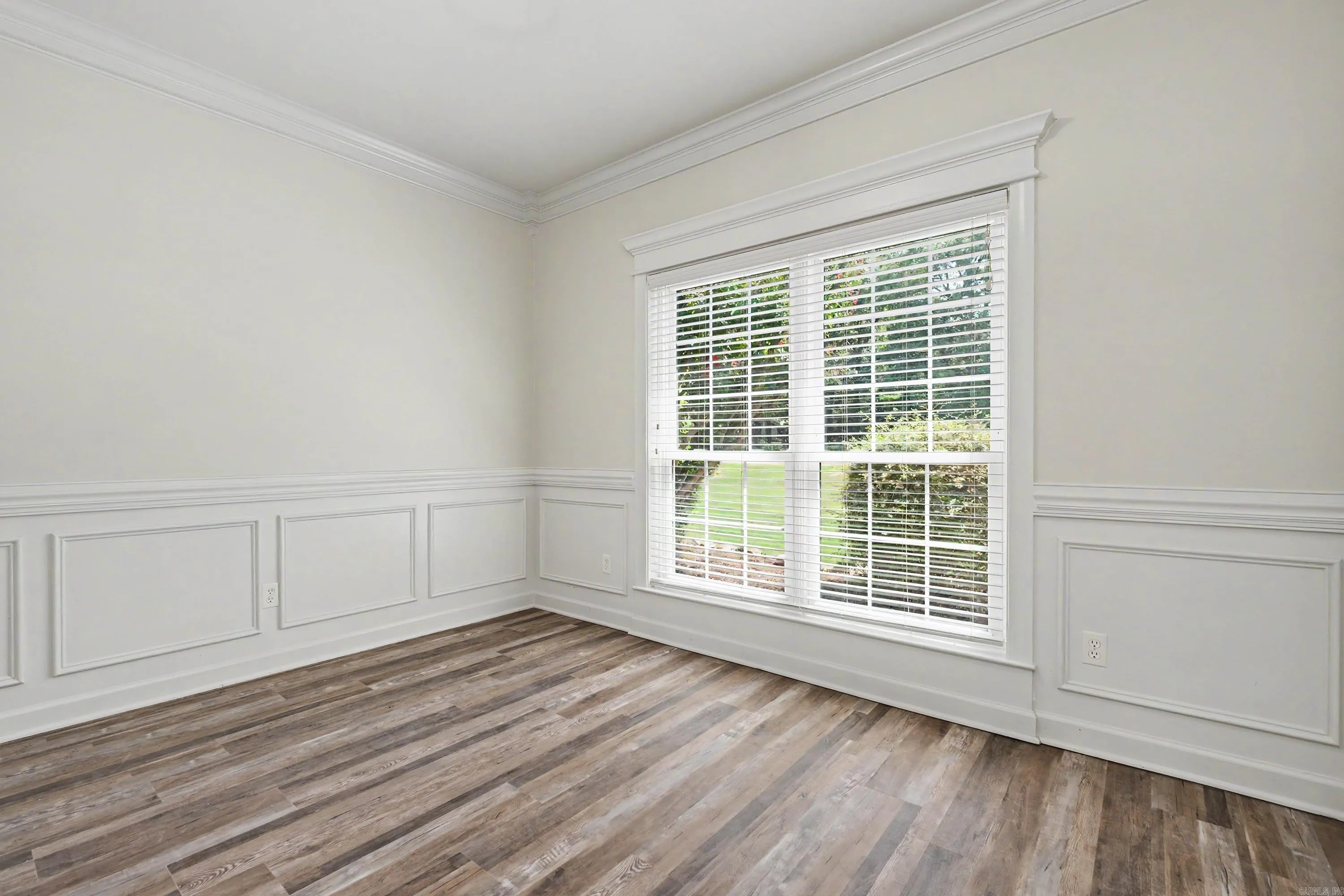 Property at 15420  Taylor loop - Image 15
