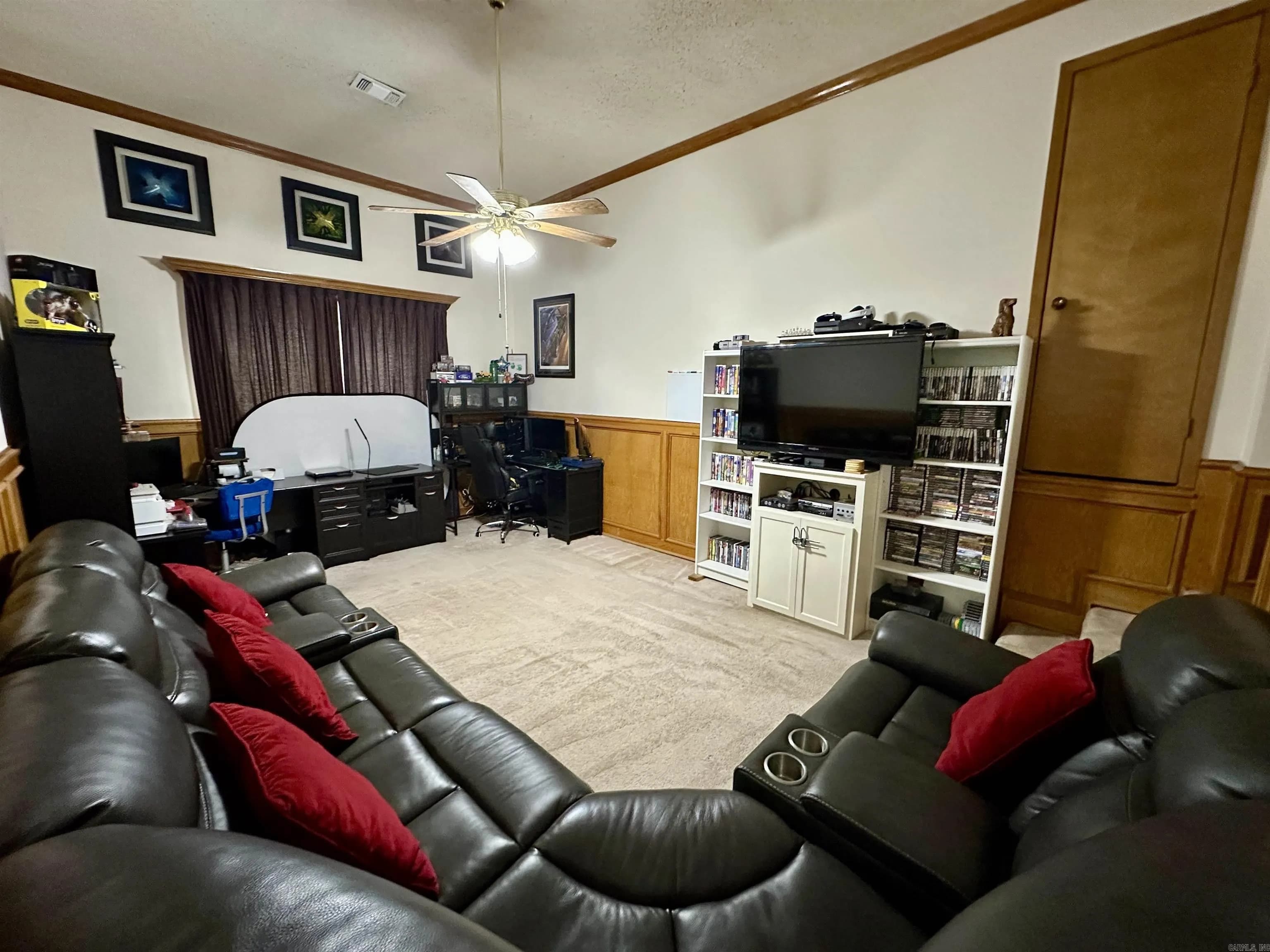 Property at 12  Kirkland - Image 30