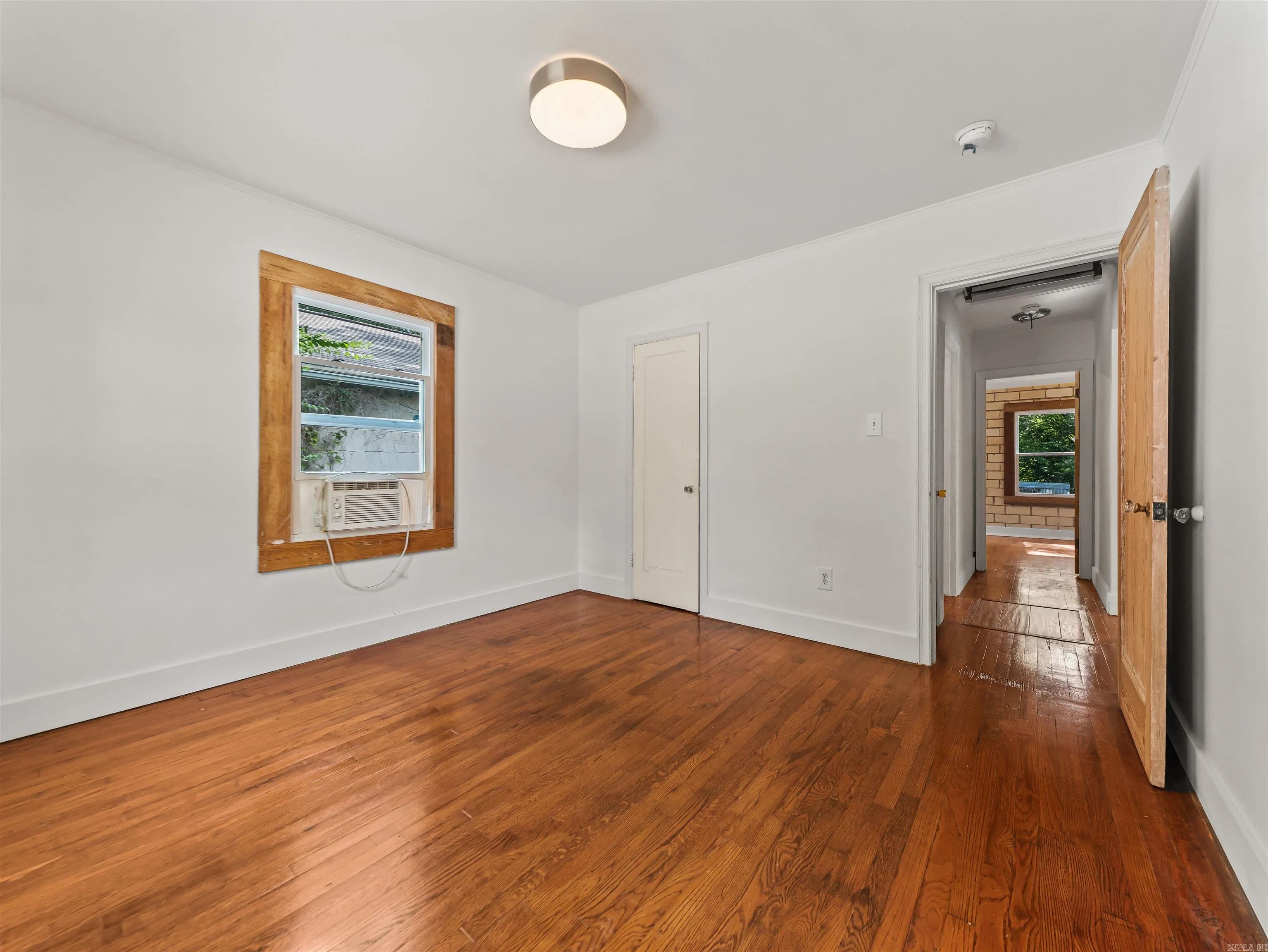 Property at 111  Greenway - Image 19