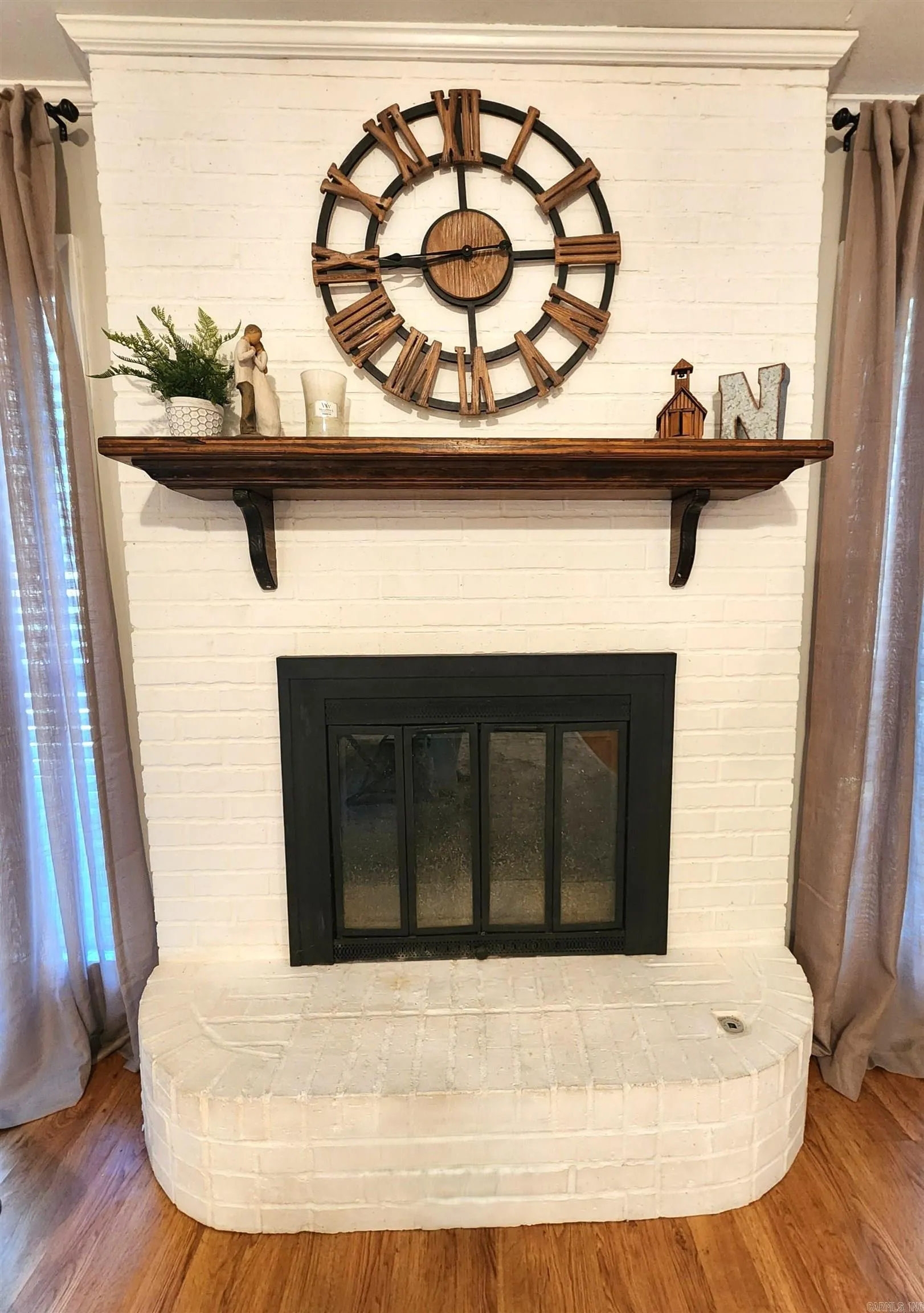 Property at 282  Kay - Image 12