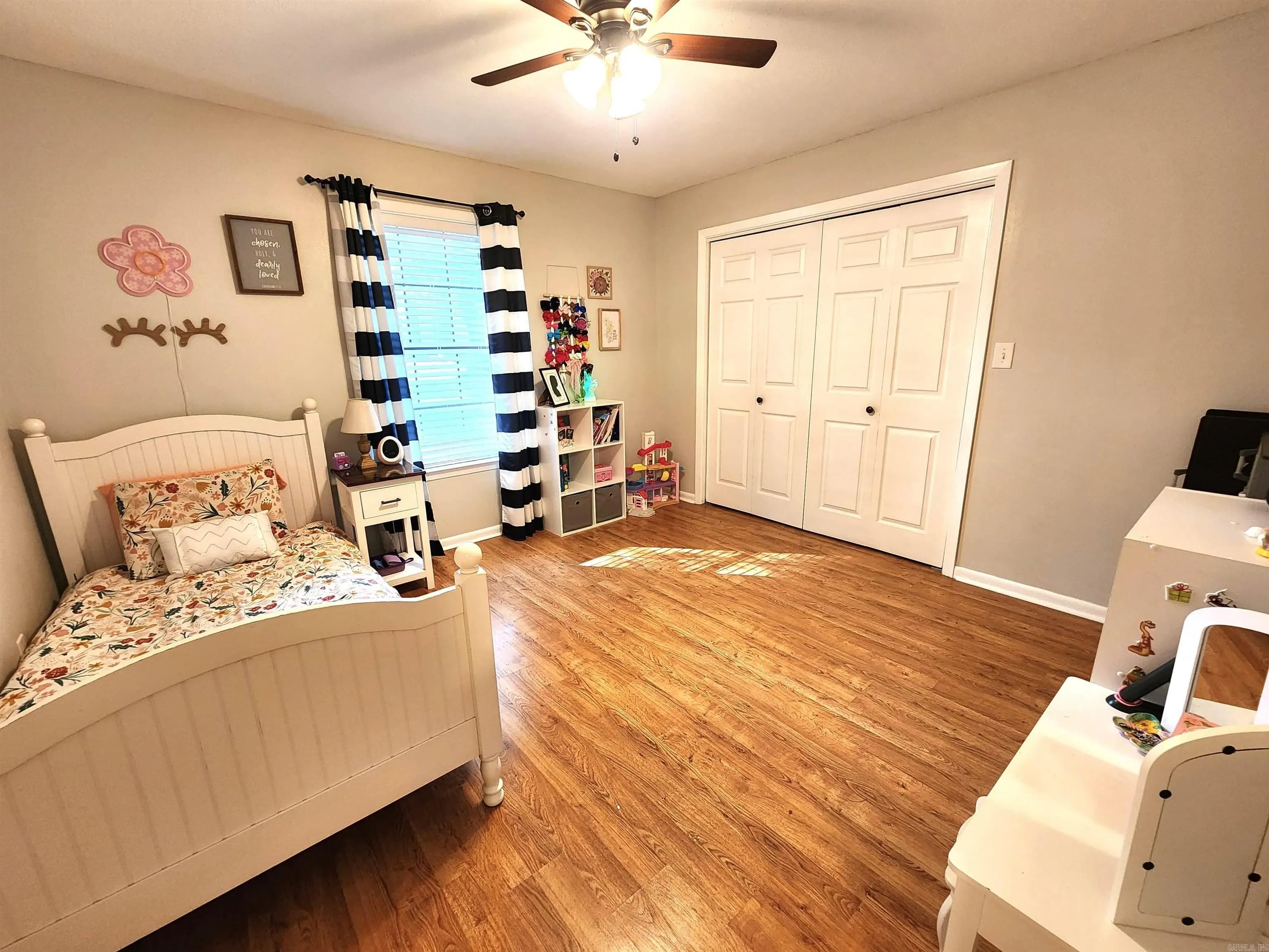 Property at 282  Kay - Image 30
