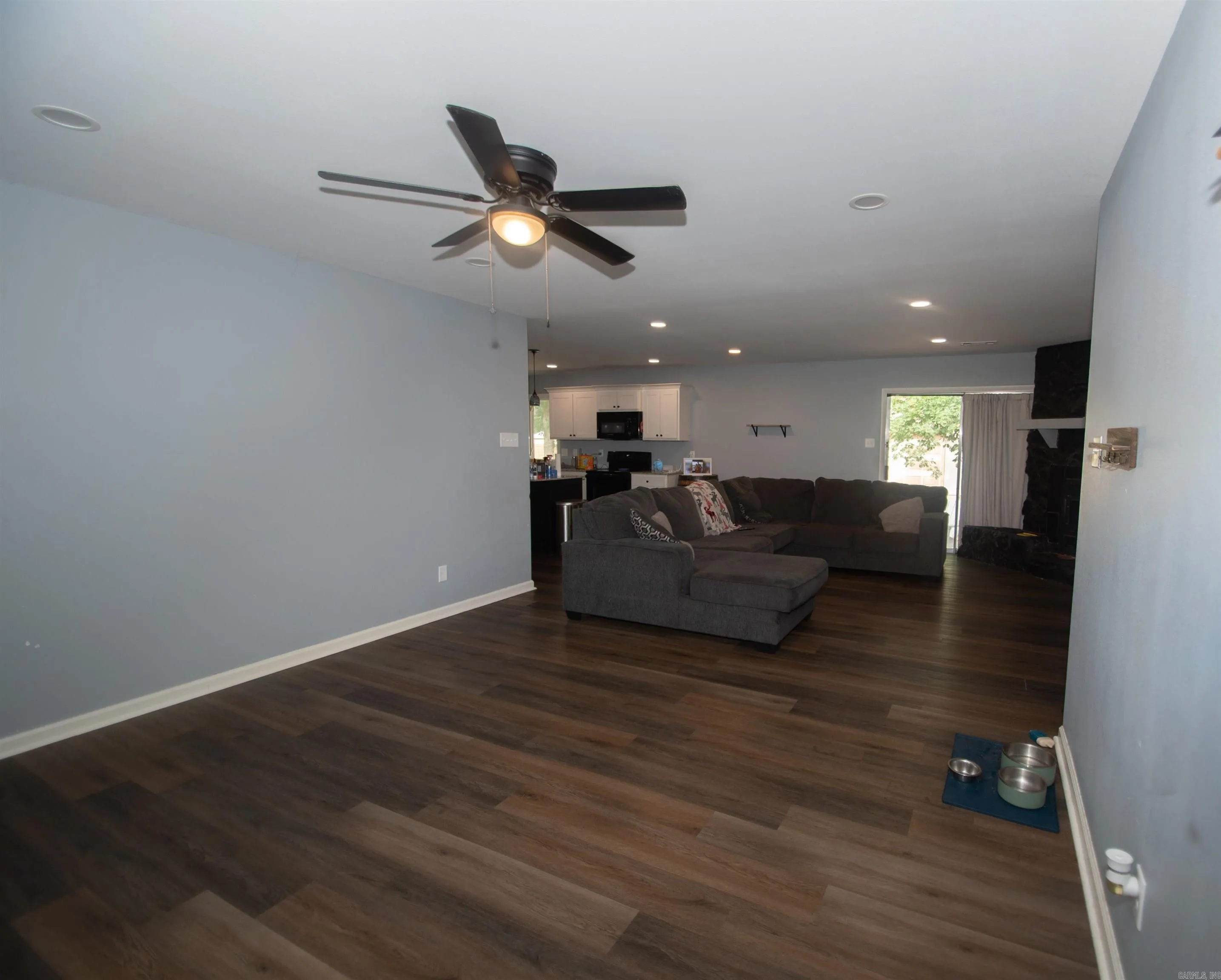 Property at 26  Barnwell - Image 2