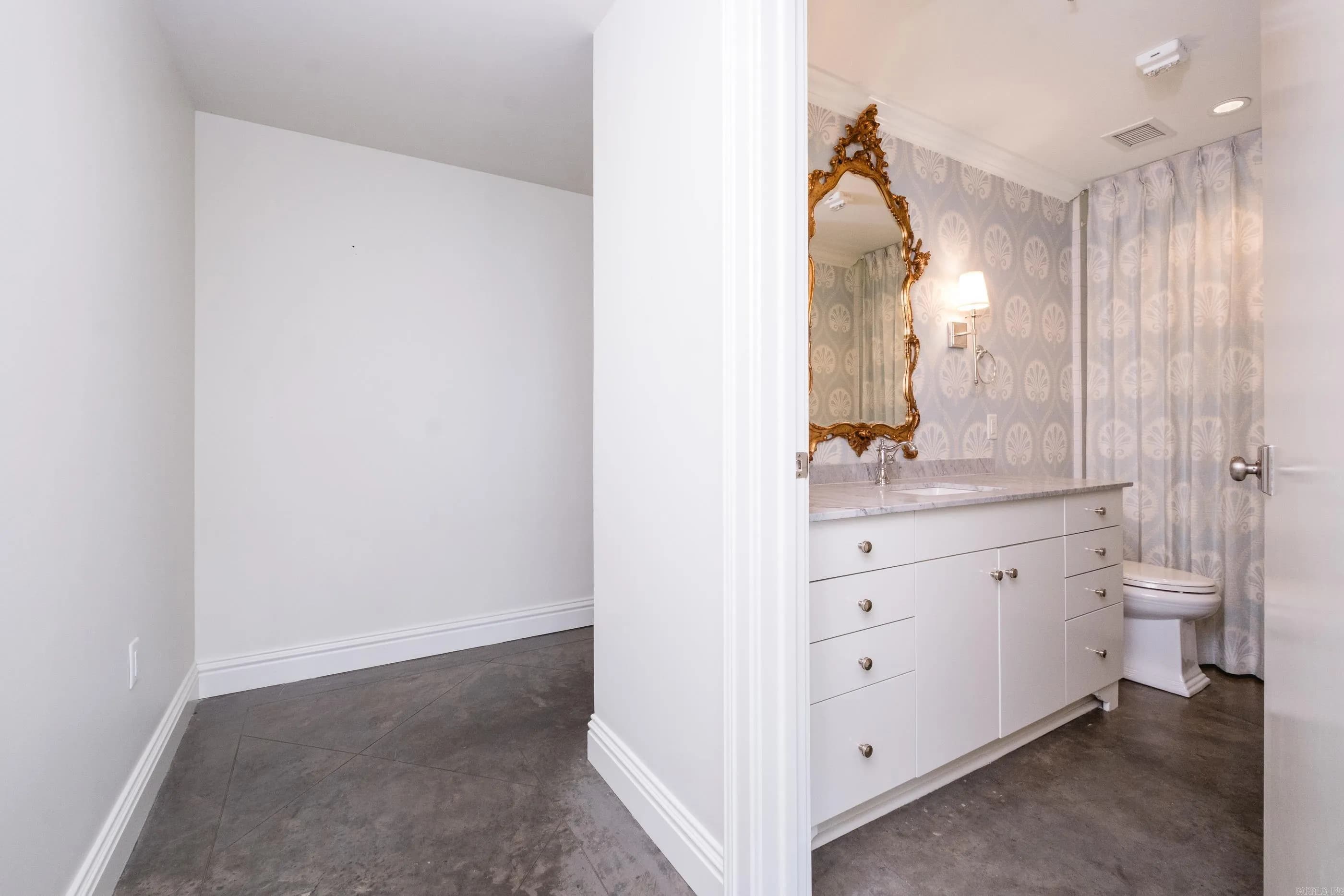 Property at 315  Rock, 607 - Image 26