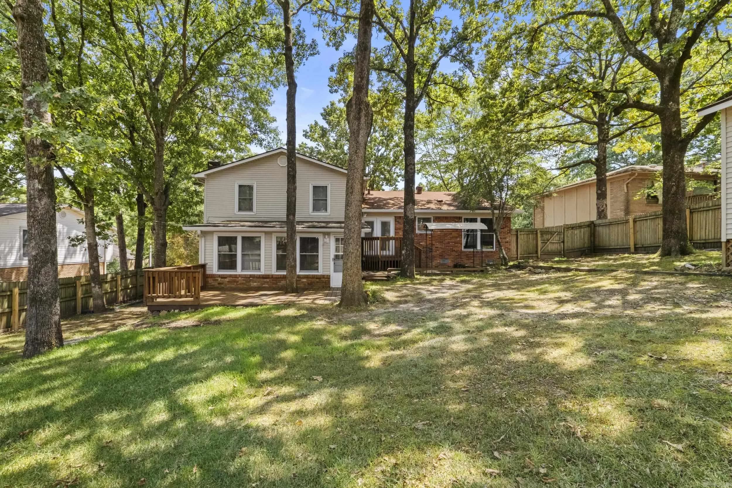 Property at 2112  Cedar creek - Image 37