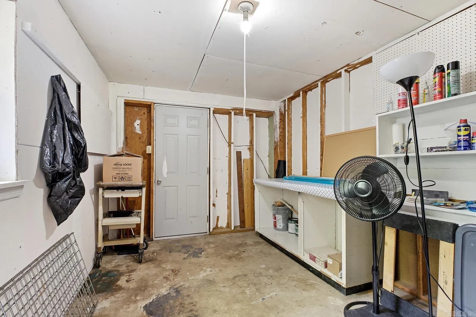 Property at 12880  Southridge - Image 28