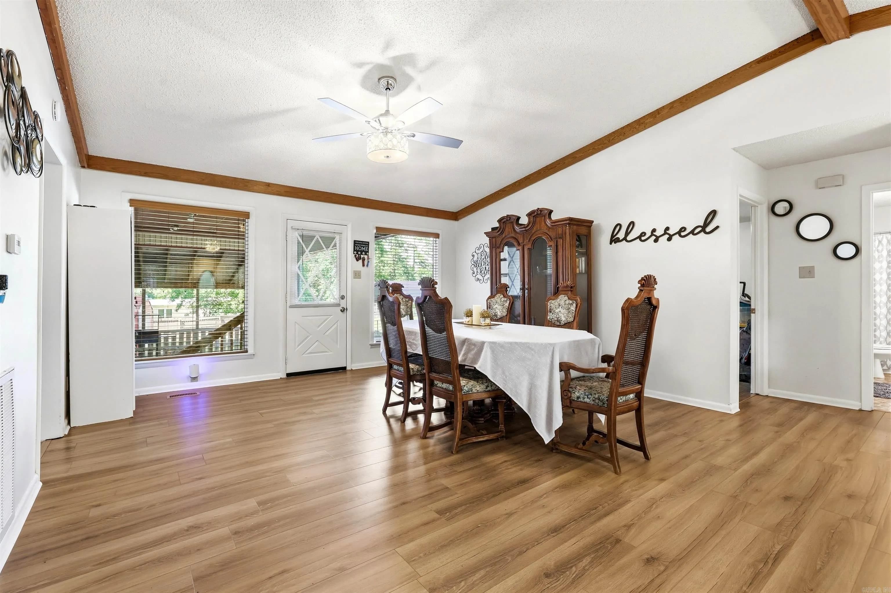 Property at 3506  Maywood - Image 16