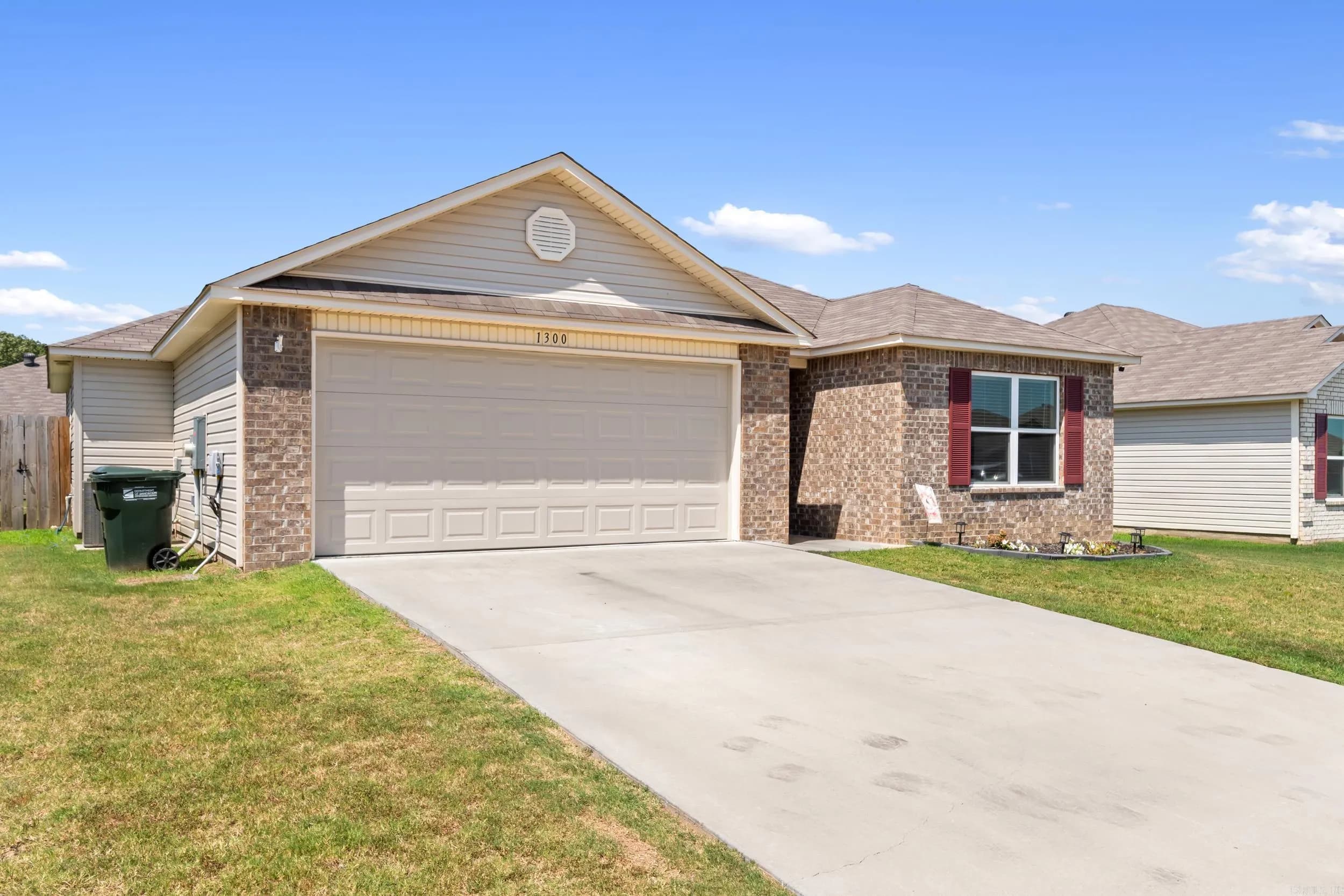 Property at 1300  Cowbell - Image 28
