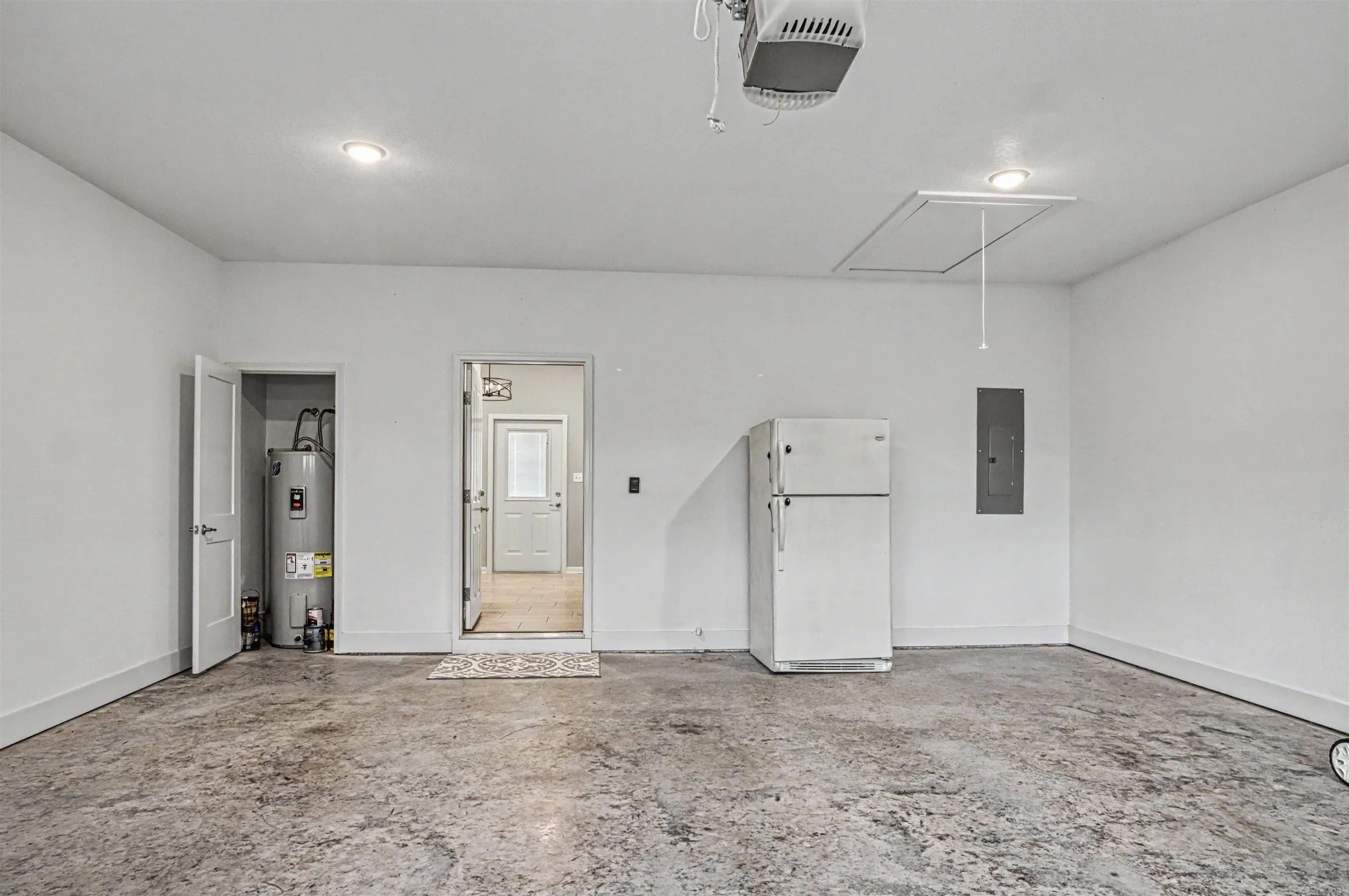 Property at 26  Orense way - Image 27
