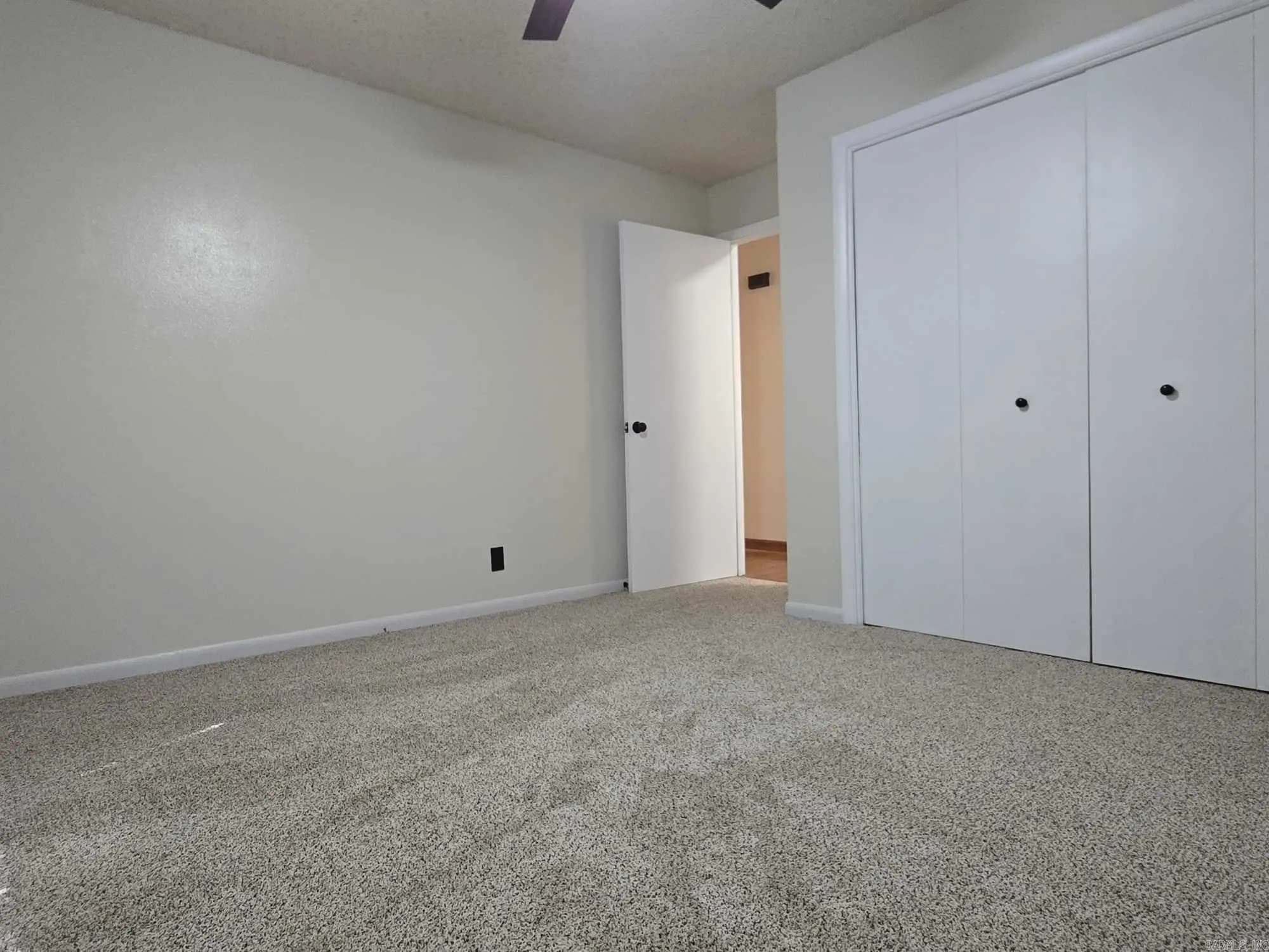 Property at 27  Faisan - Image 18
