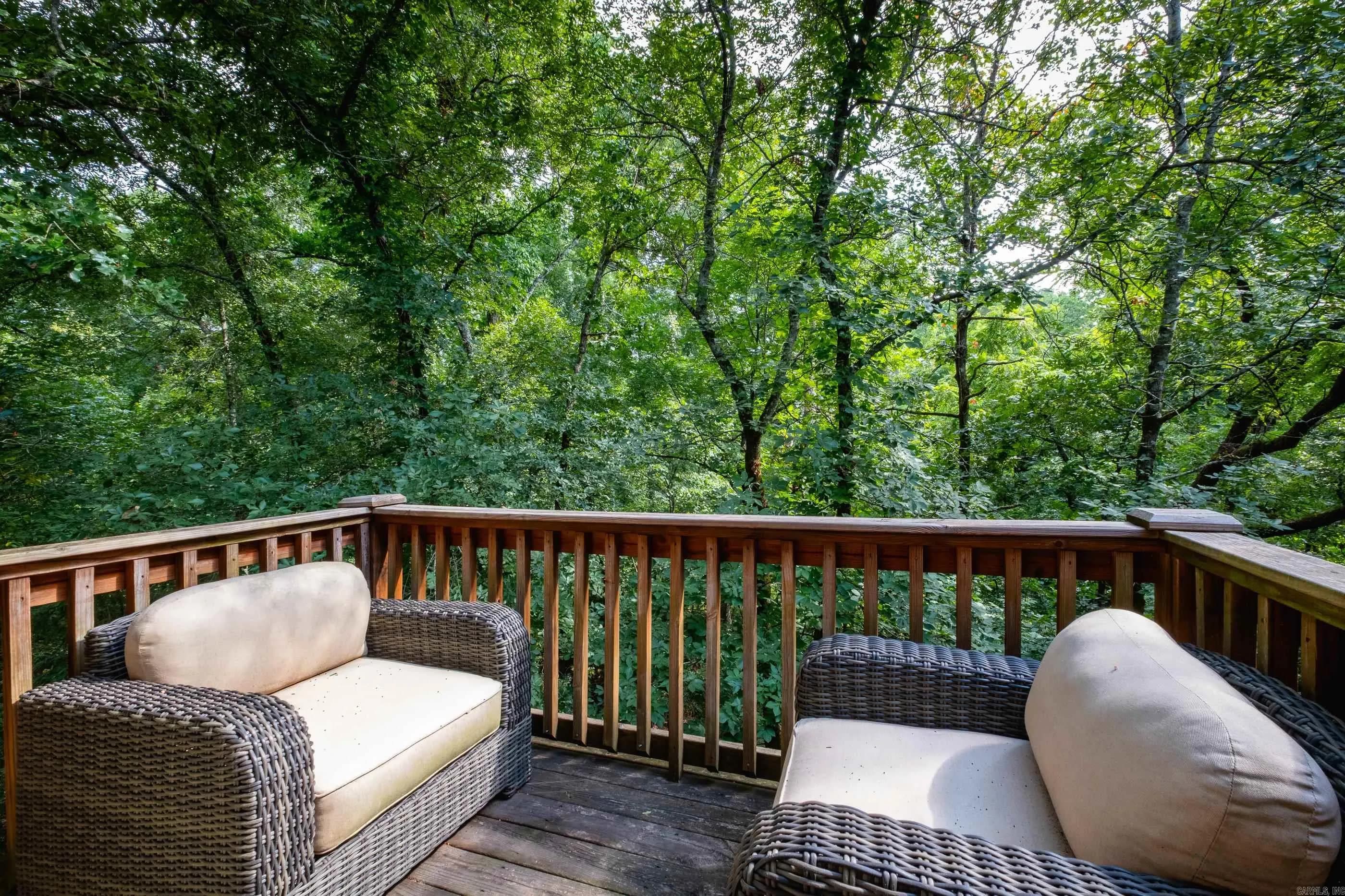Property at 7  Warblers cv - Image 31