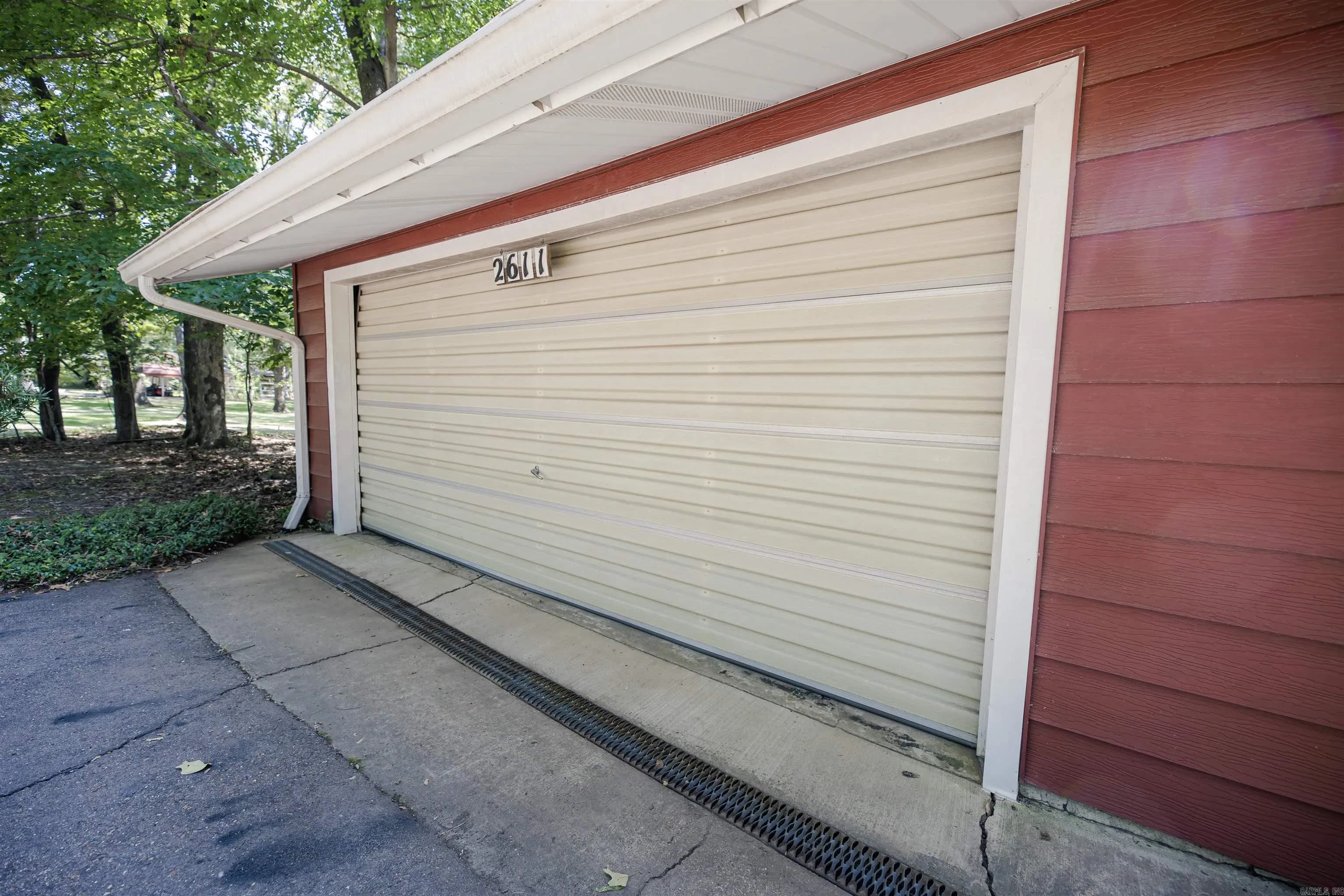 Property at 2611  Oakland st - Image 36