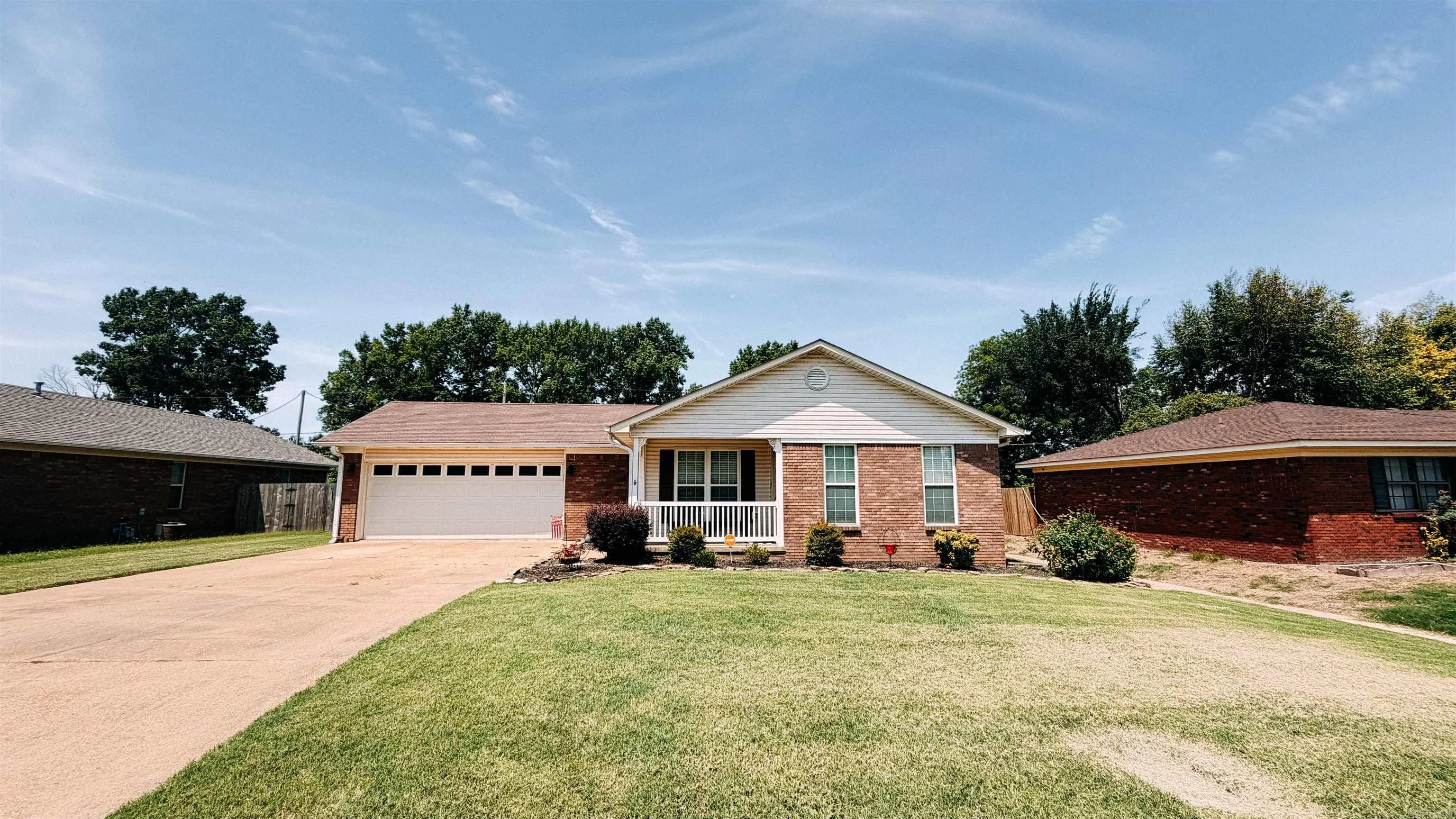 Property at 1801  Cindy - Image 1