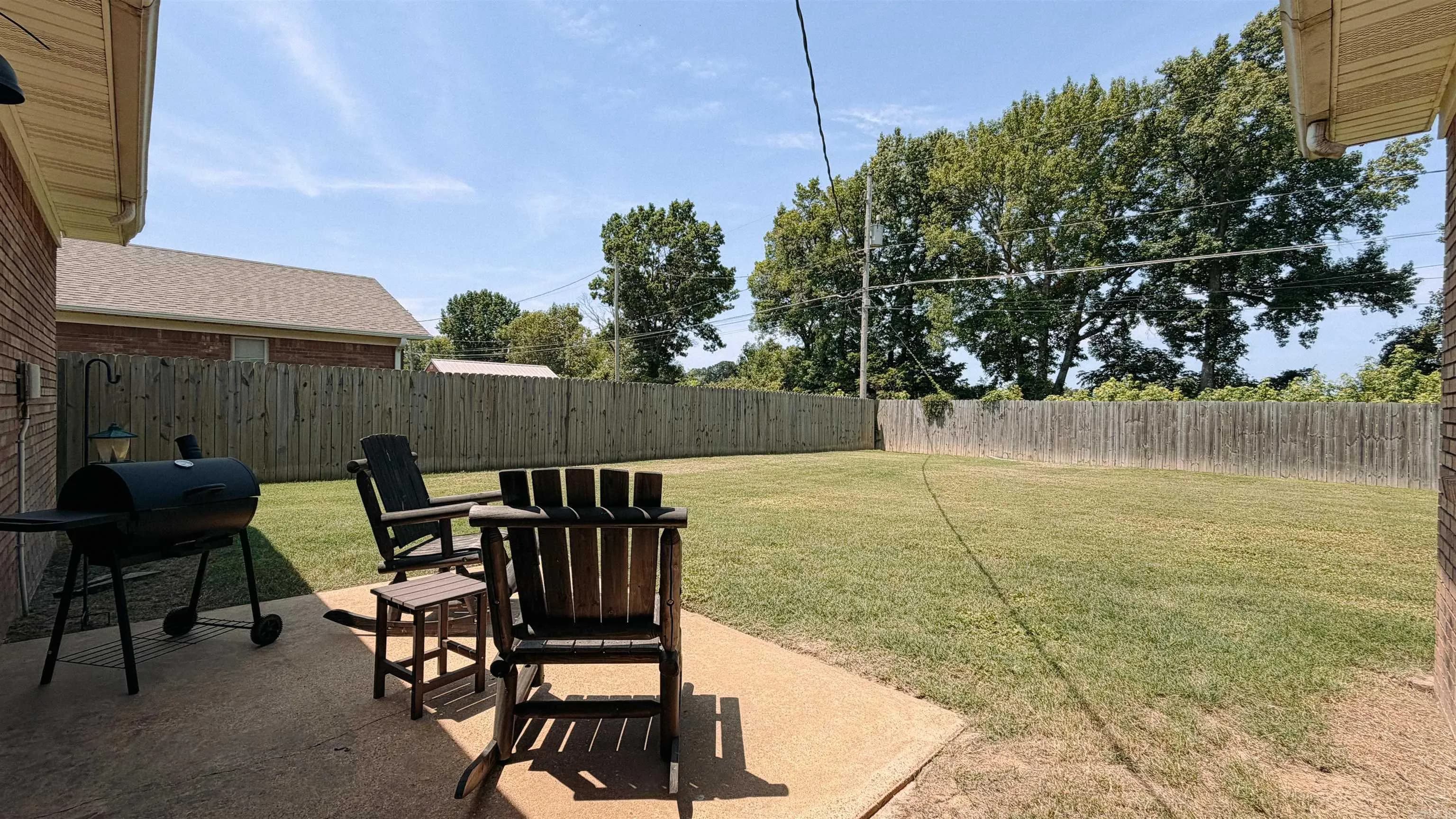 Property at 1801  Cindy - Image 28
