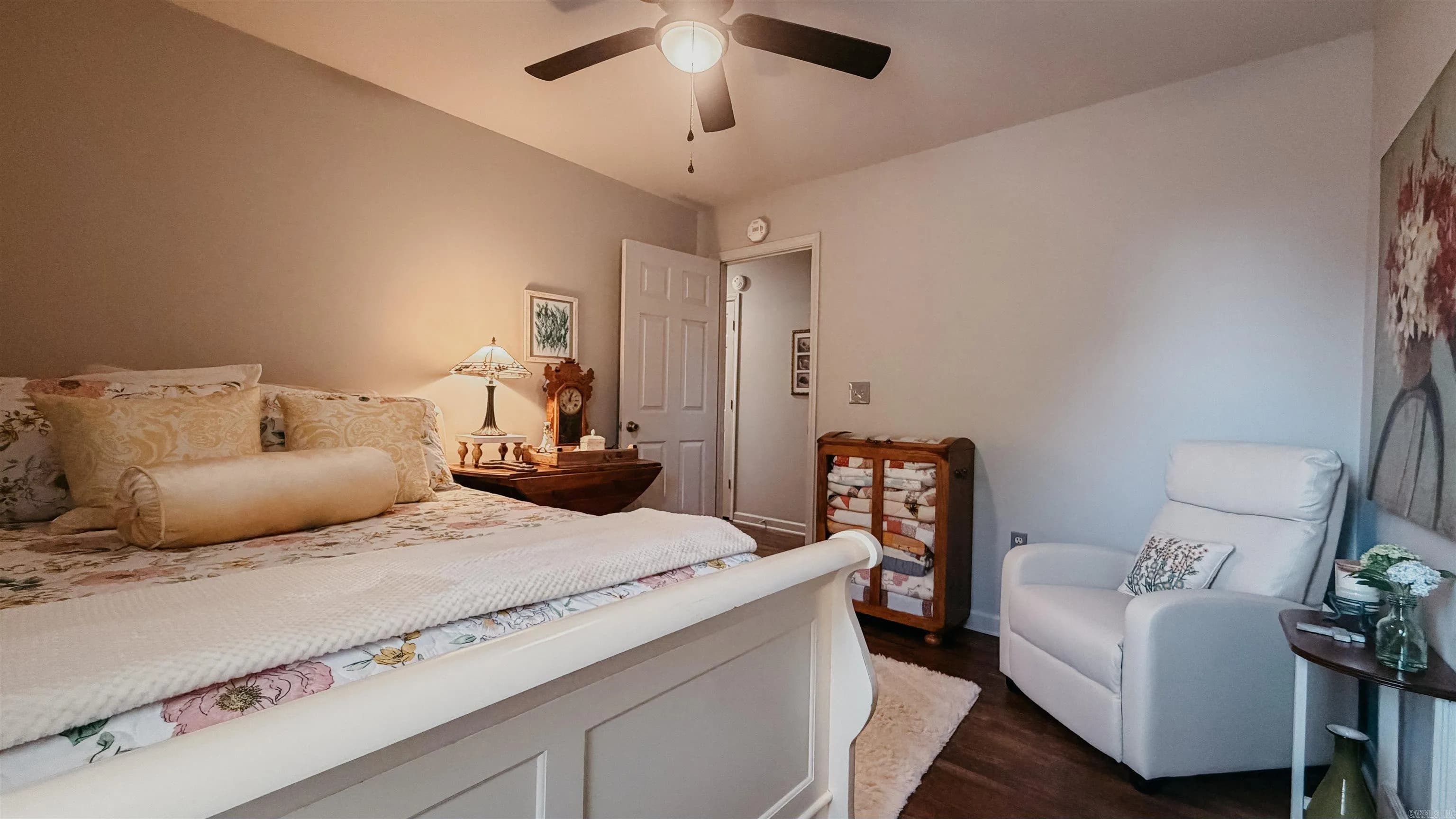 Property at 1801  Cindy - Image 10