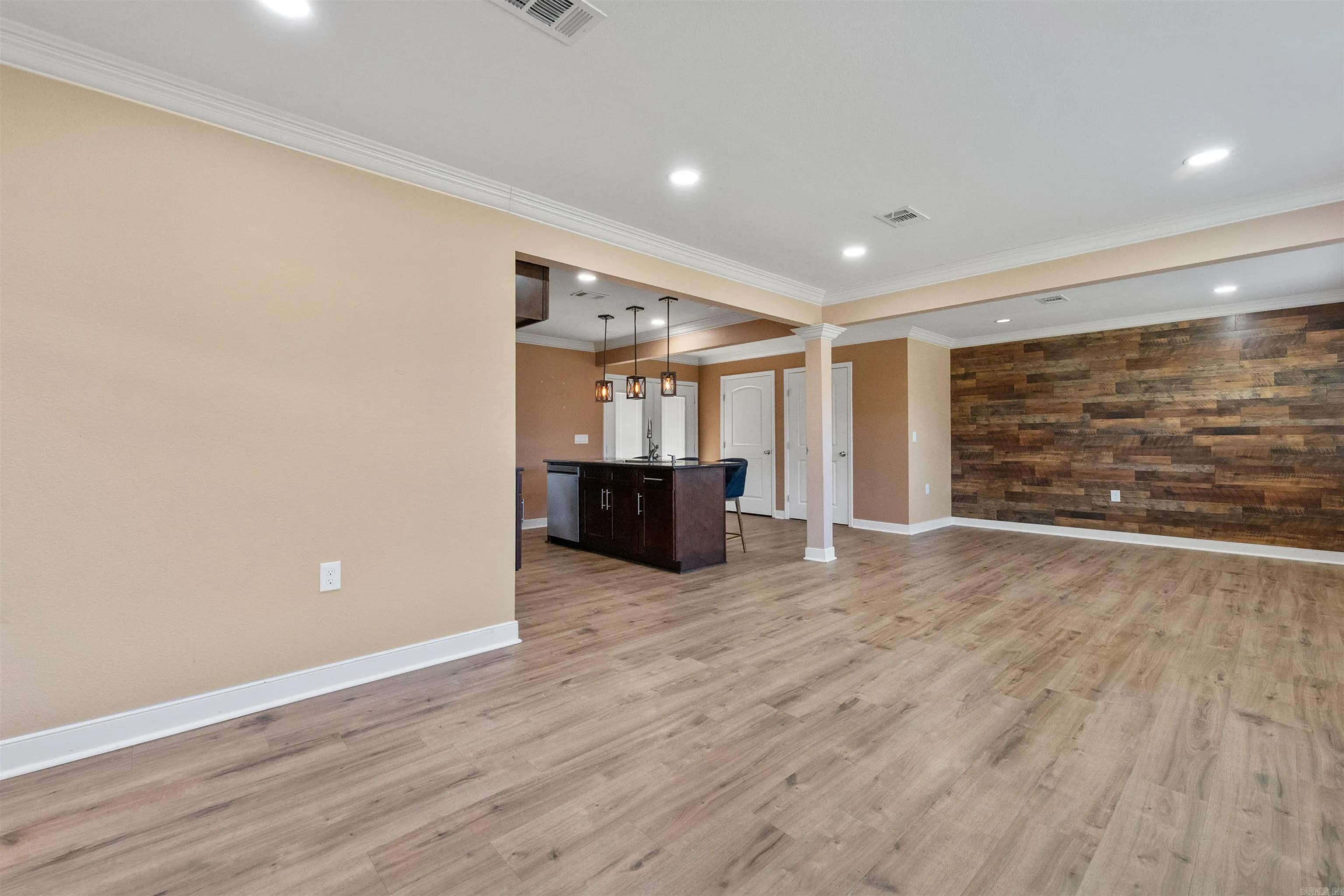 Property at 14  Wellford - Image 2