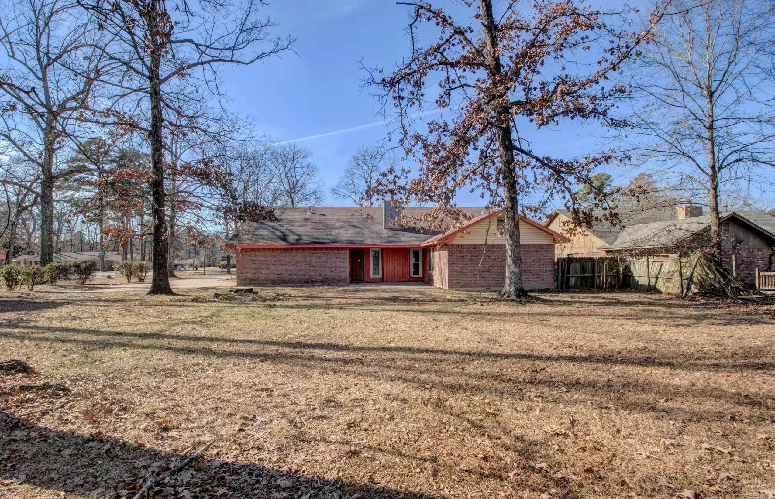 Property at 6009 S Cedar - Image 47