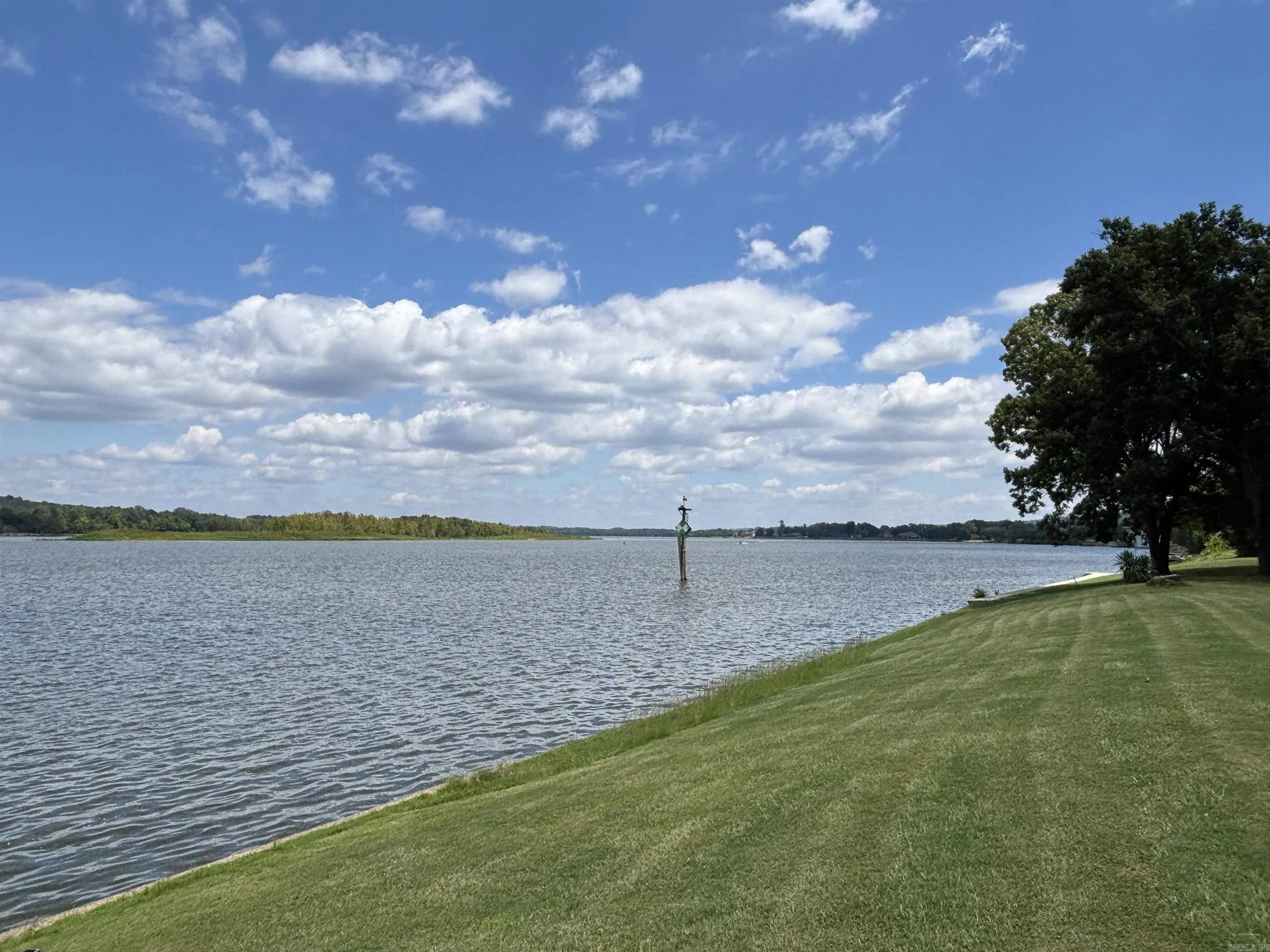 Property at 7517  Beck - Image 10
