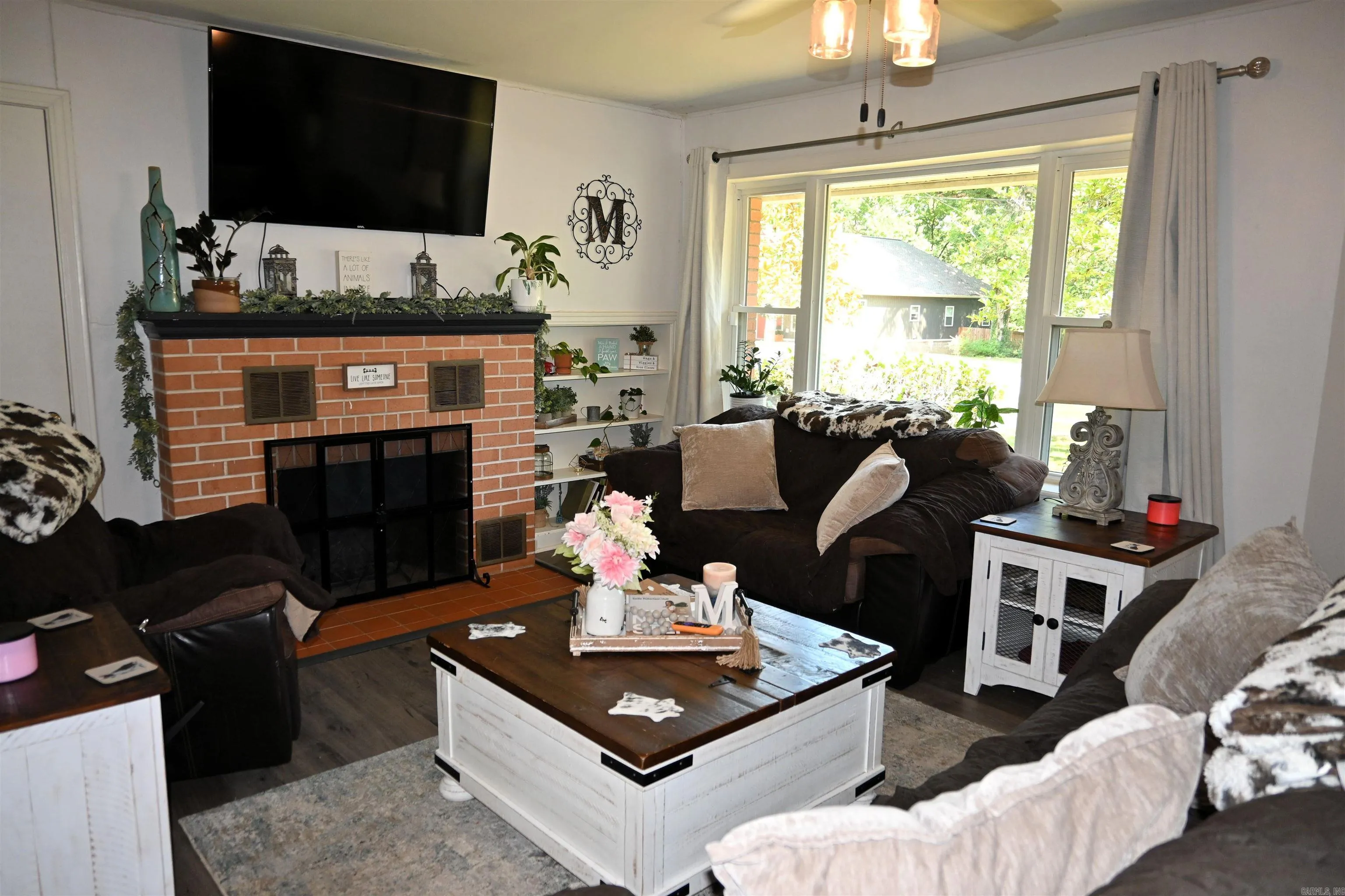 Property at 205 W 8th street - Image 15