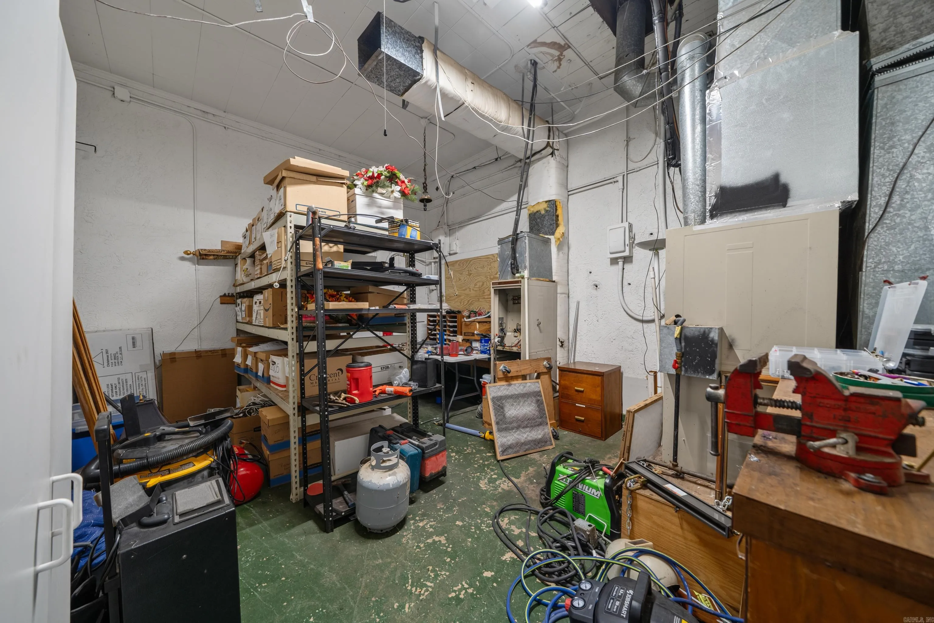 Property at 126 E Second - Image 34