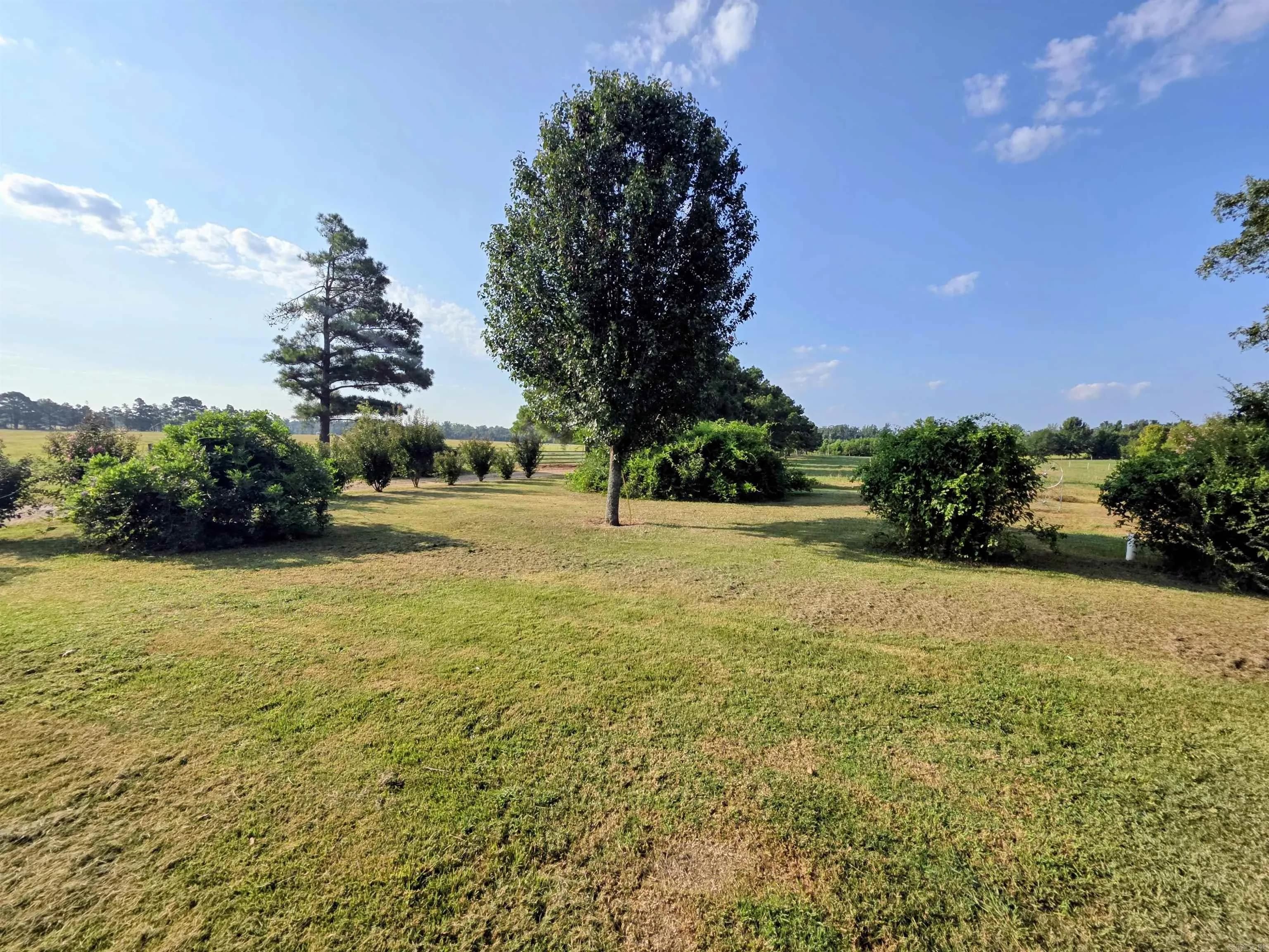 Property at 181  Merry ln - Image 6