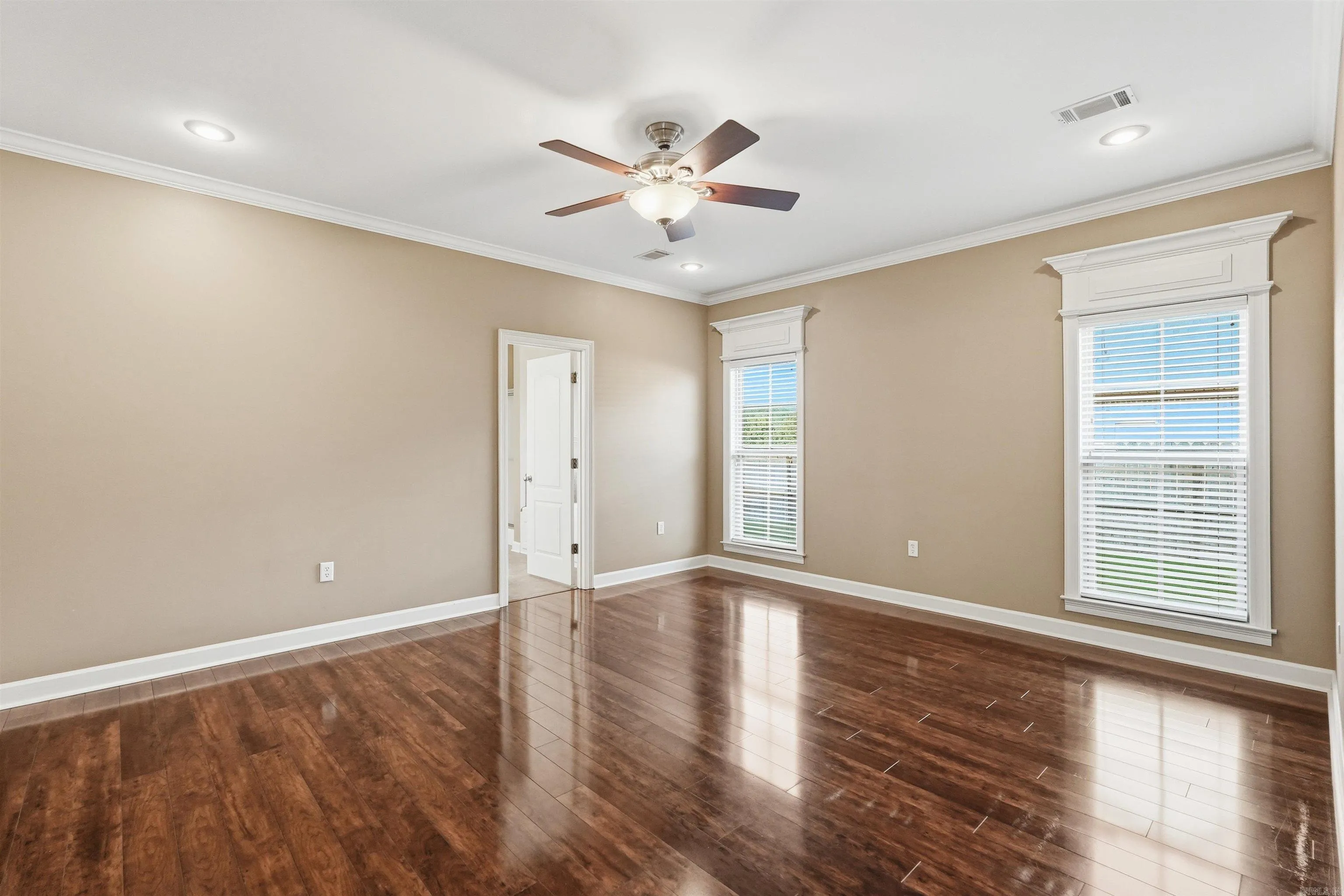 Property at 14  Denver - Image 27