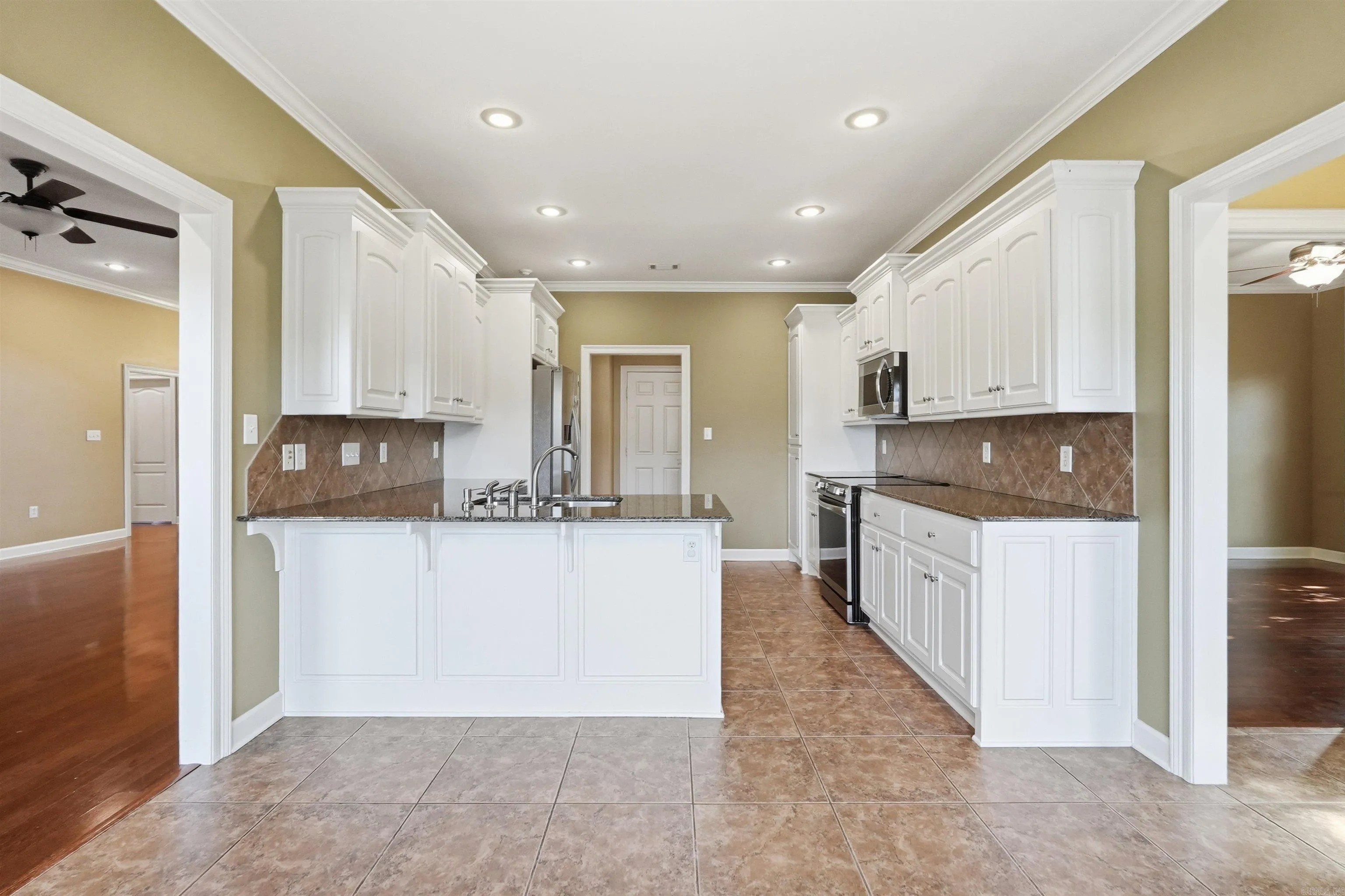 Property at 14  Denver - Image 18