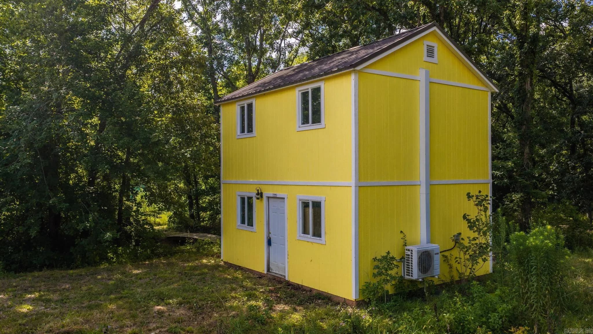 Property at 62  Place - Image 39