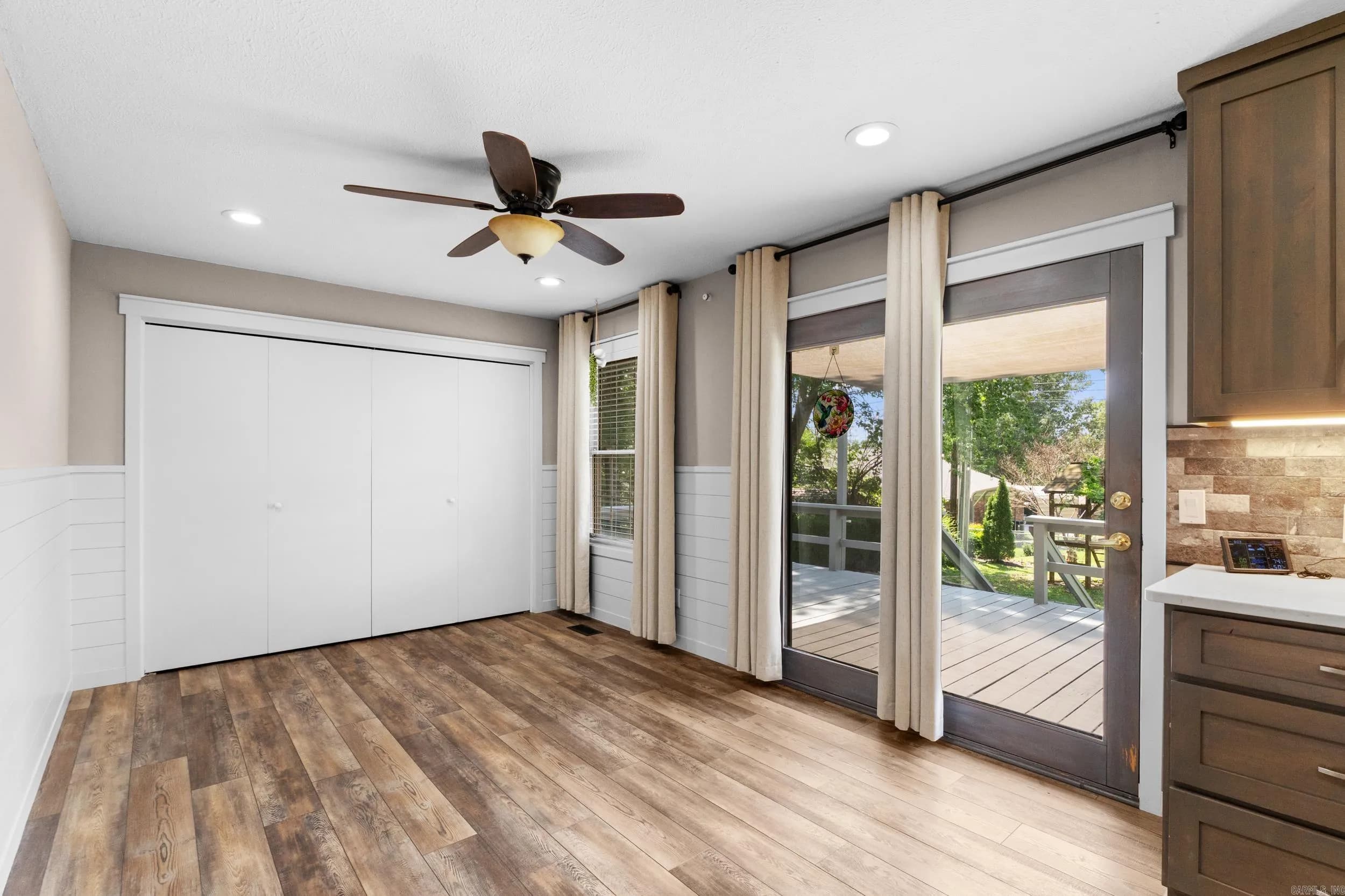 Property at 805  Illinois ave - Image 15