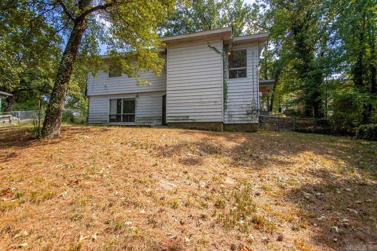 Property at 24  Westmont - Image 25