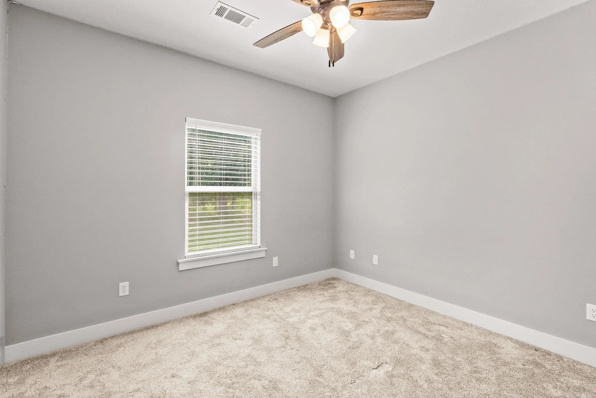 Property at 92  Garrison - Image 31