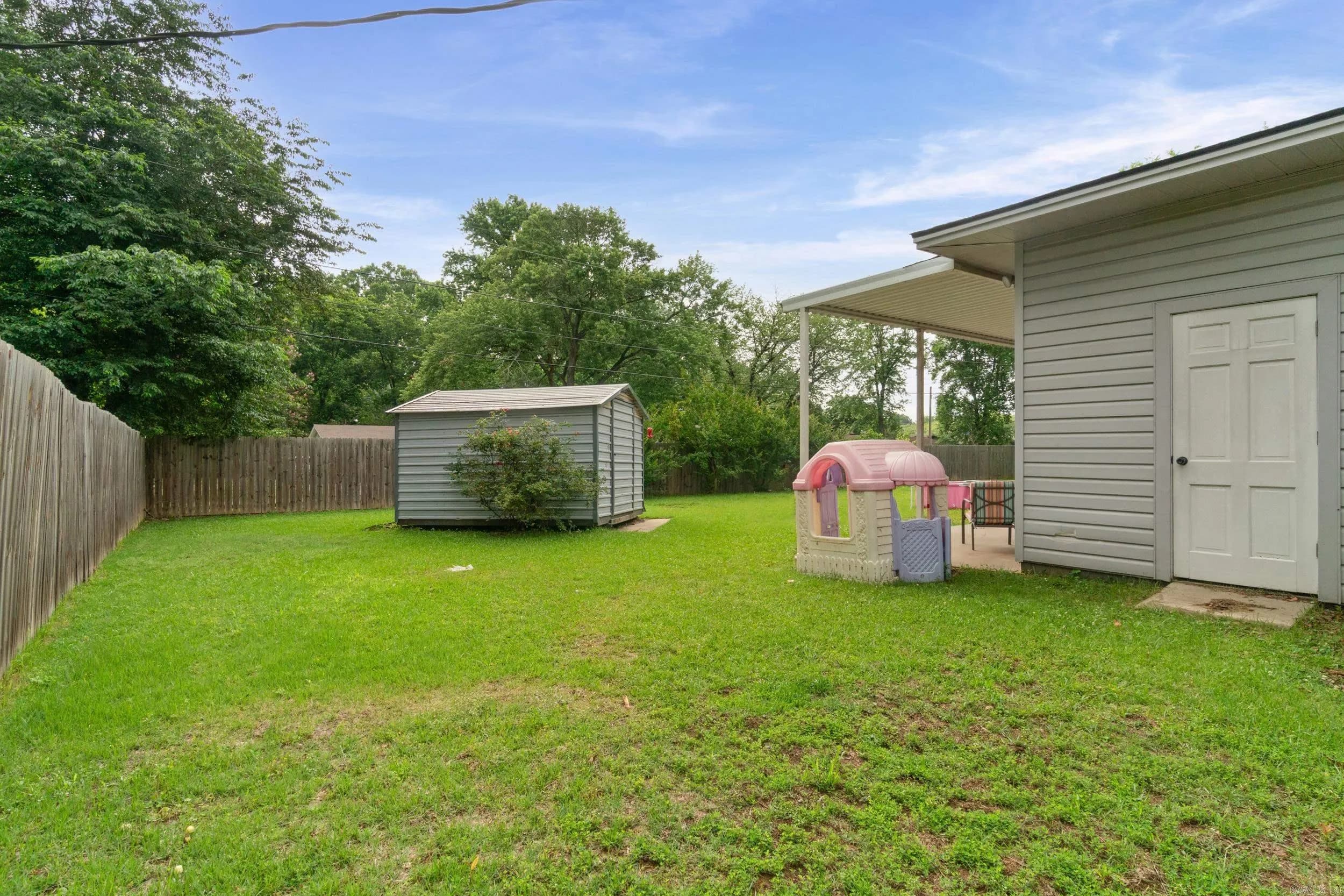 Property at 8  Susan dr - Image 30