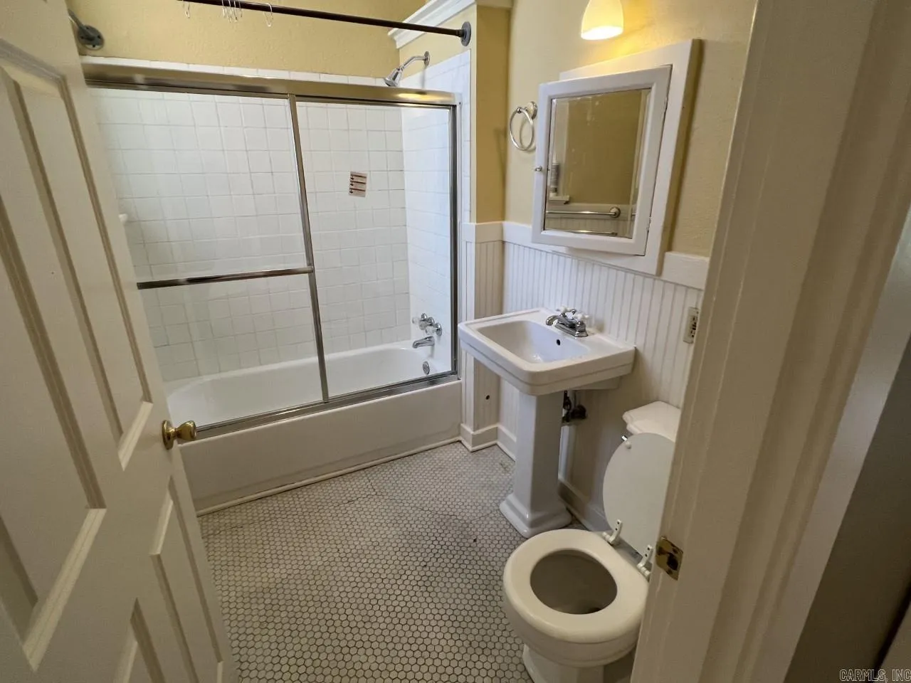 Property at 1419 S Main, A - Image 7