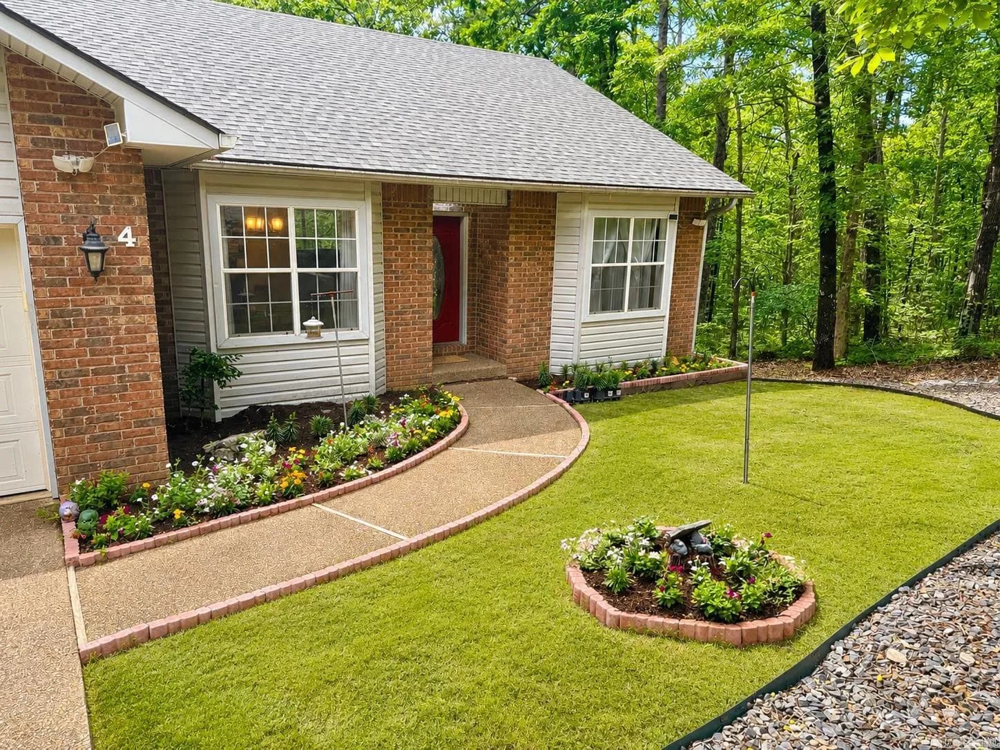 Property at 4  Narcisco - Image 2