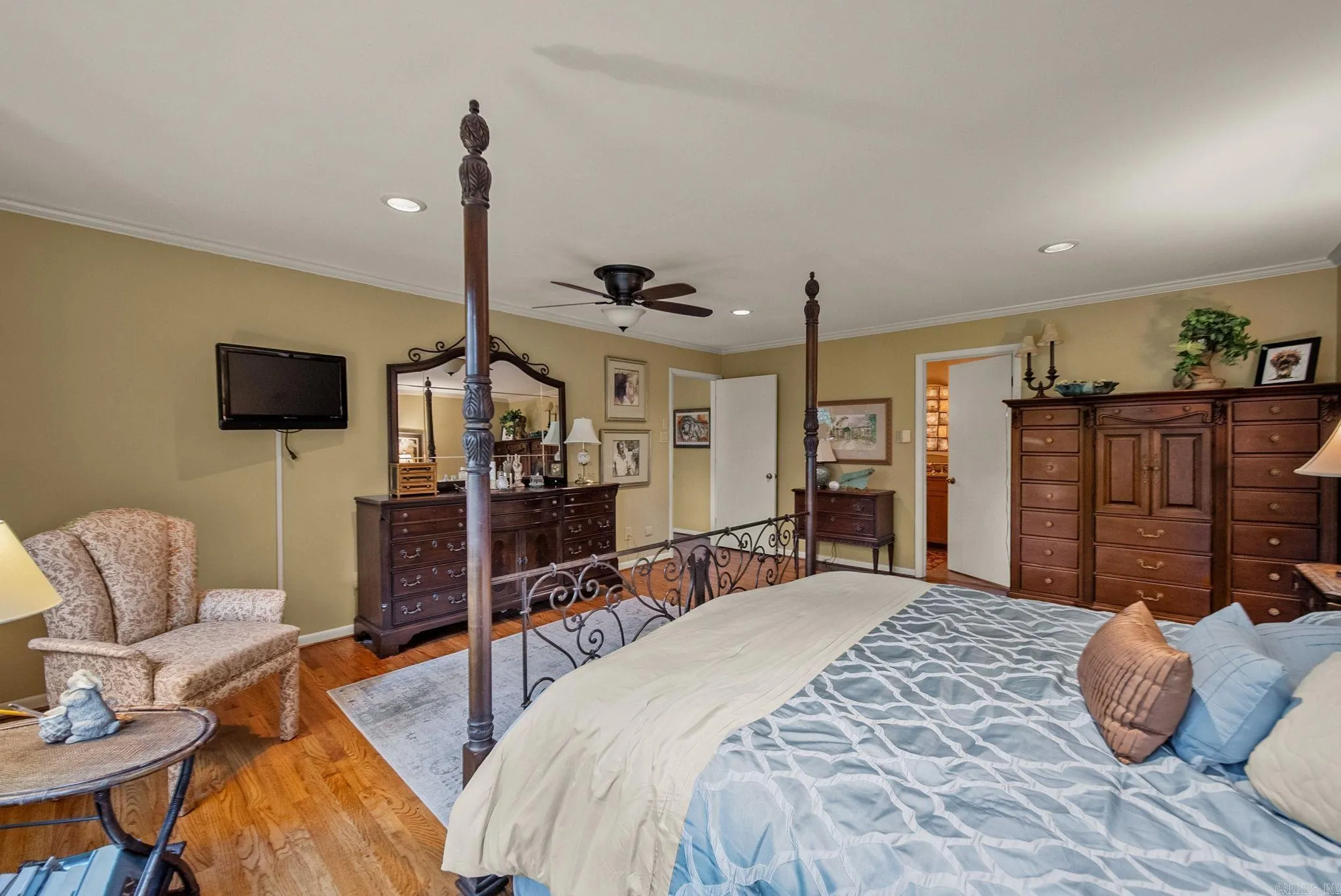 Property at 266  Valley club circle - Image 21