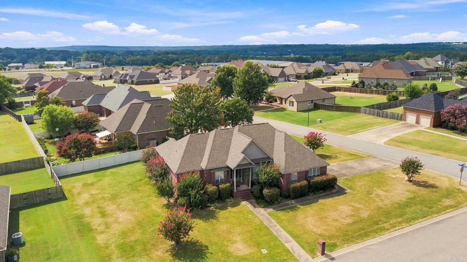 Property at 603  Llama - Image 37