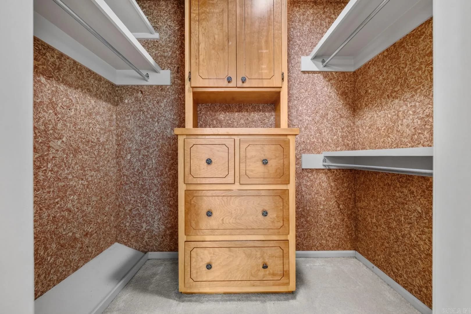 Property at 200  Scottwood - Image 8