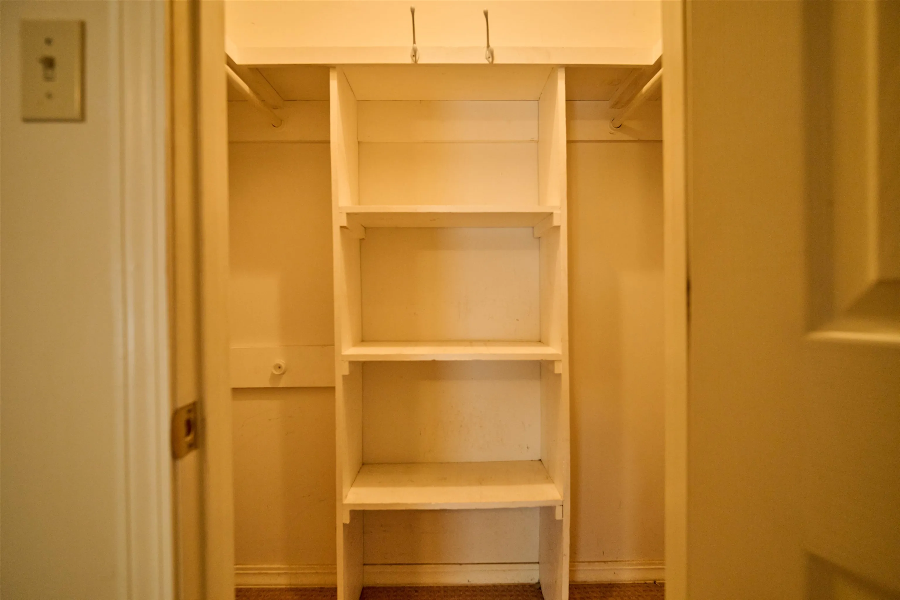 Property at 102  Hebron - Image 22