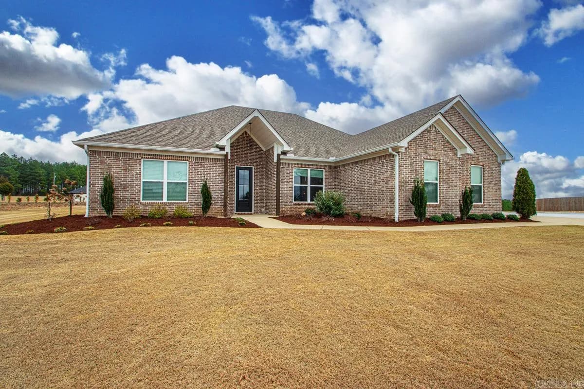 Property at 10664  Gunter - Image 4