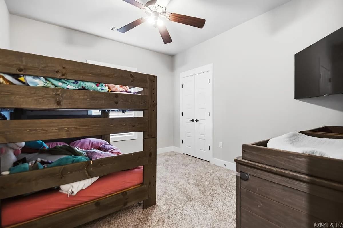 Property at 10664  Gunter - Image 40