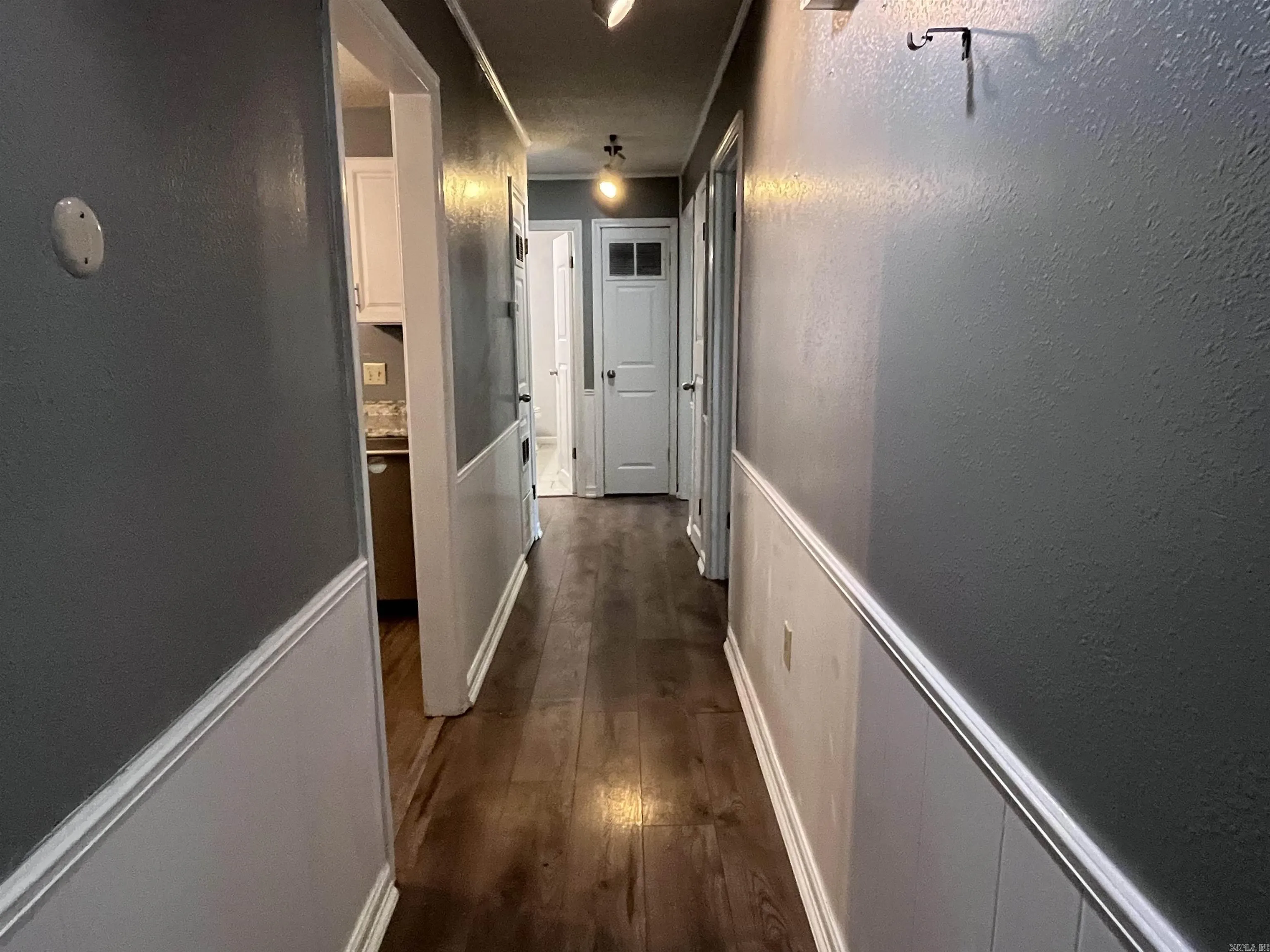 Property at 117  Leonard - Image 19