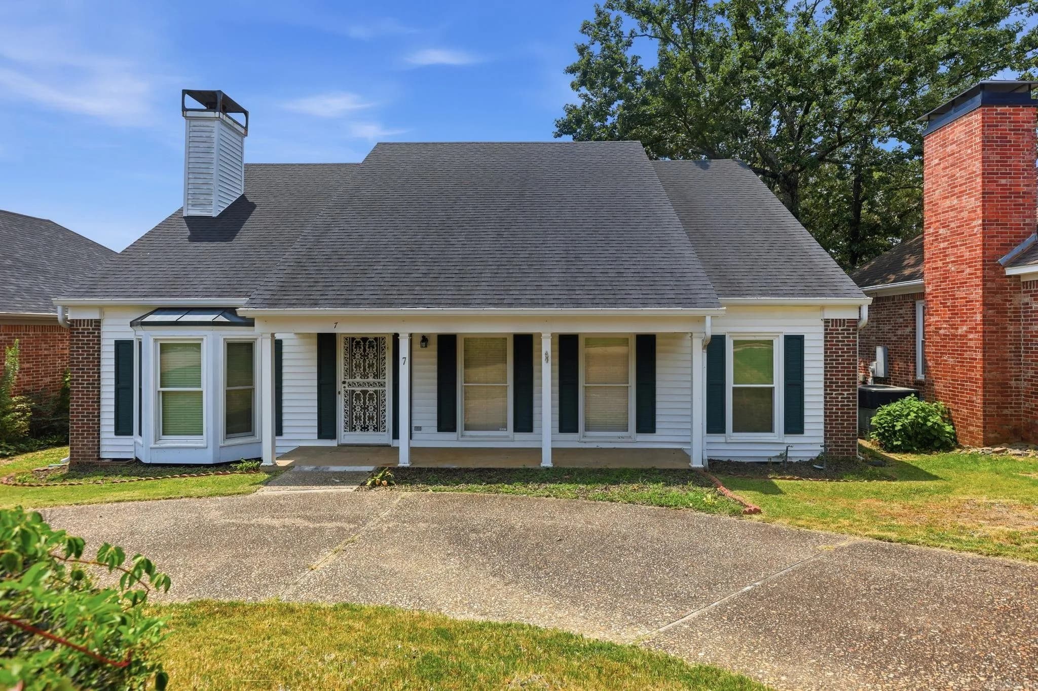 Property at 7  Carrollton - Image 1