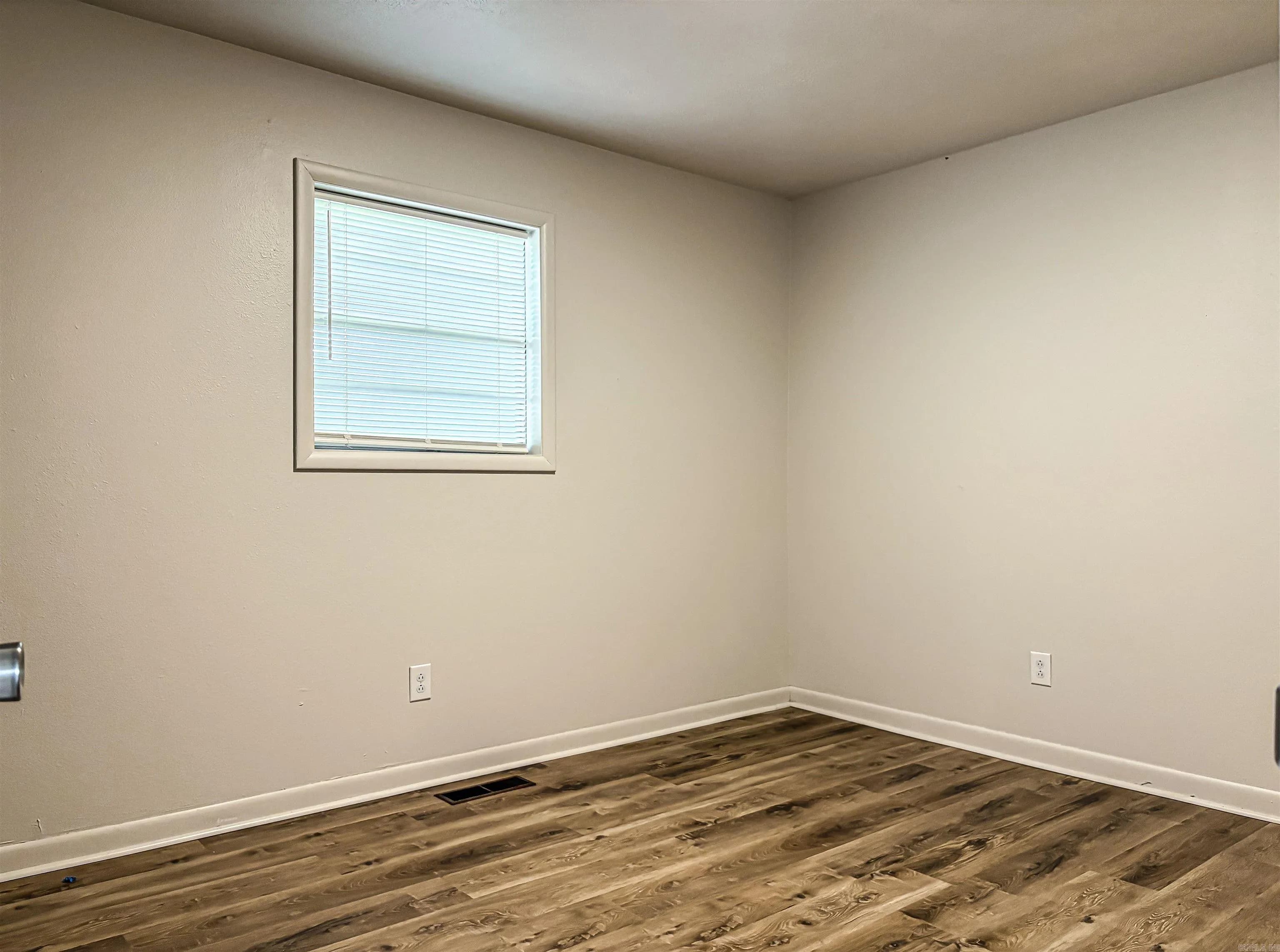 Property at 124 W 13th - Image 15