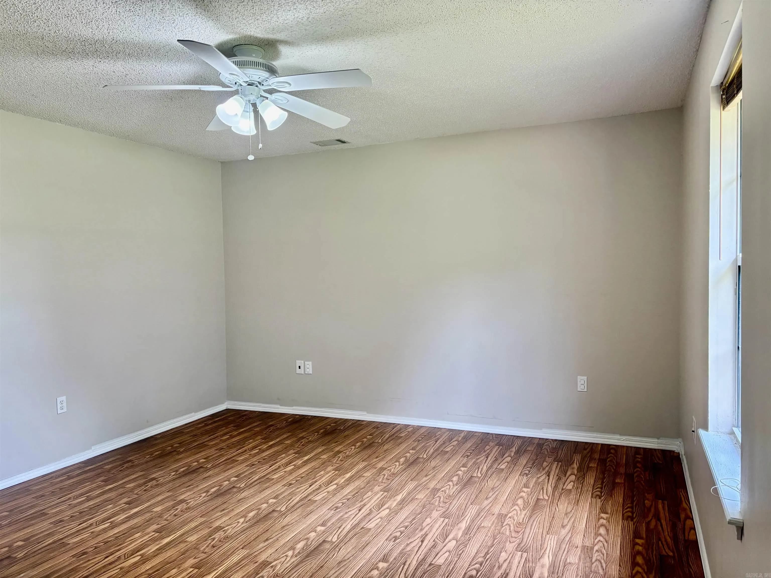 Property at 1809  Birchwood - Image 19