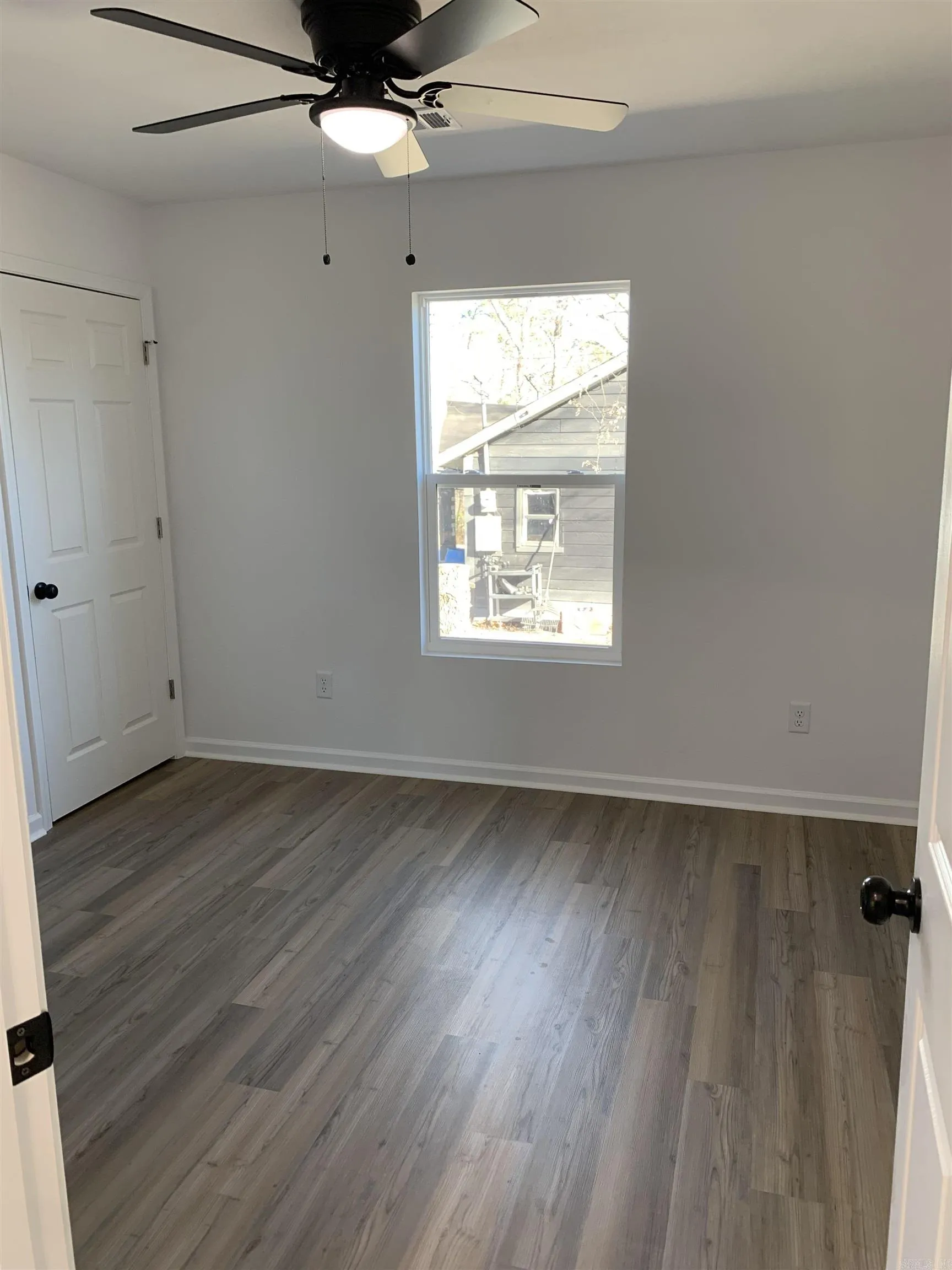 Property at 357  Westover - Image 21