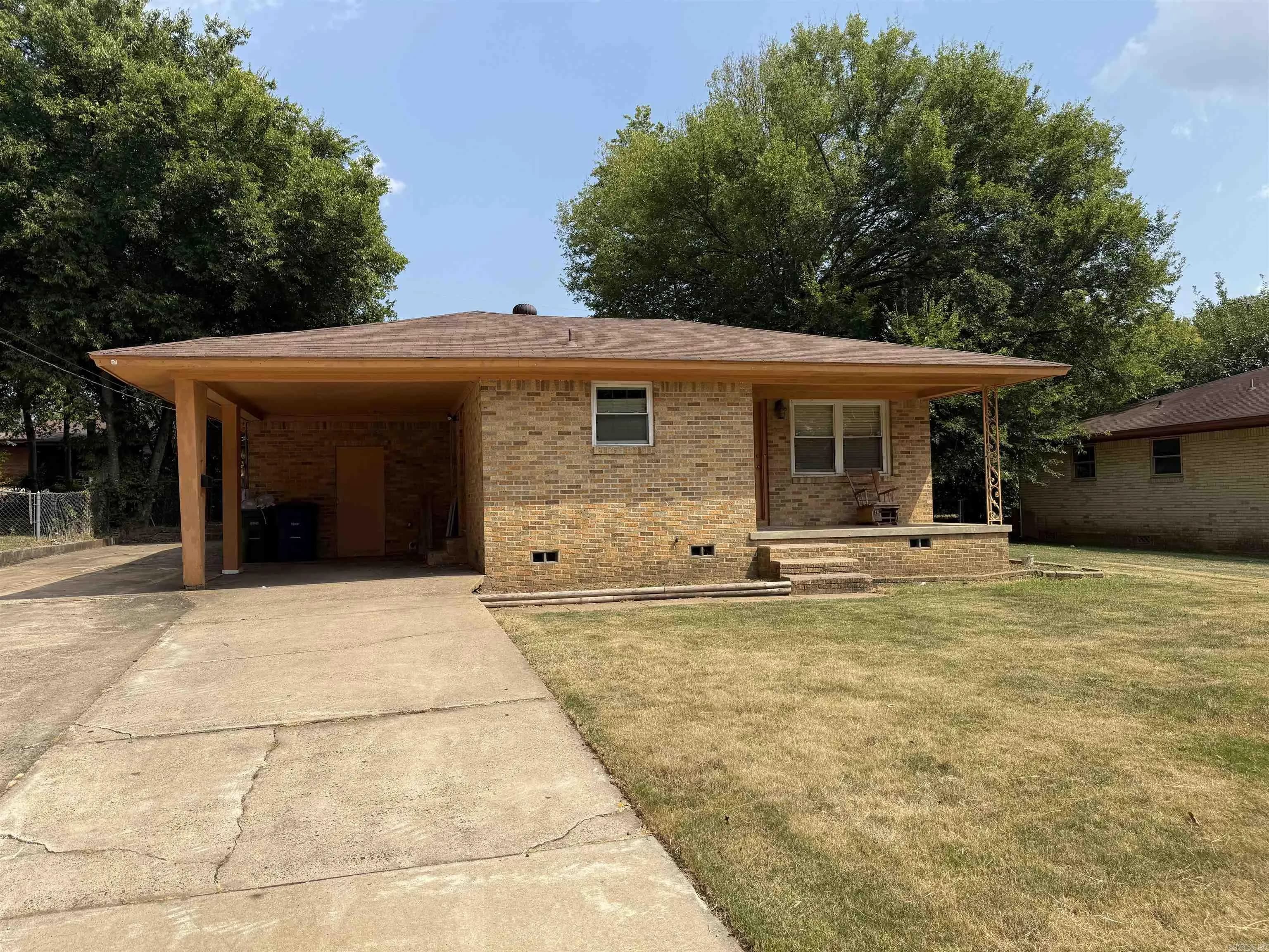 Property at 3808  Mellene drive - Image 1