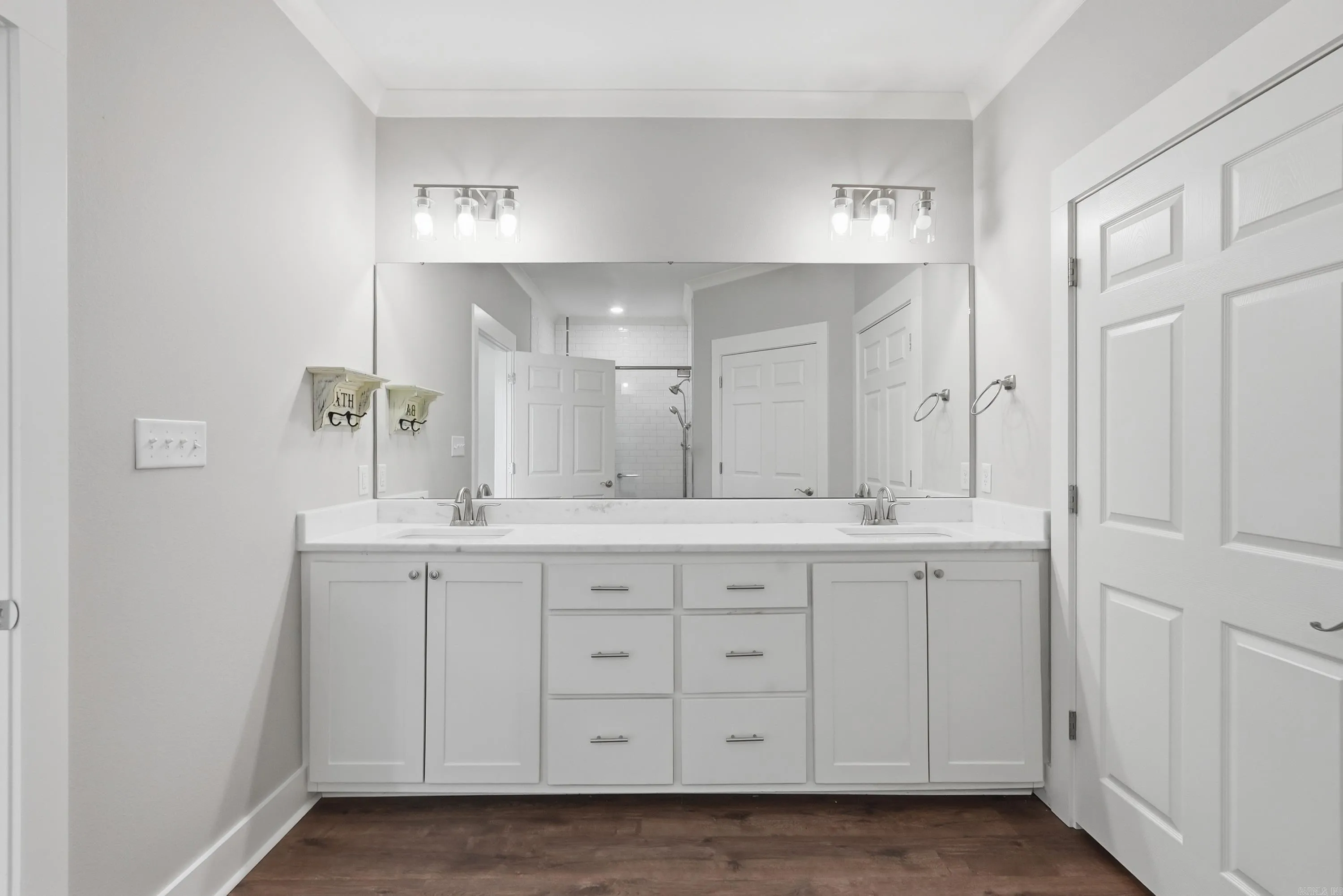 Property at 19  Sunset - Image 21