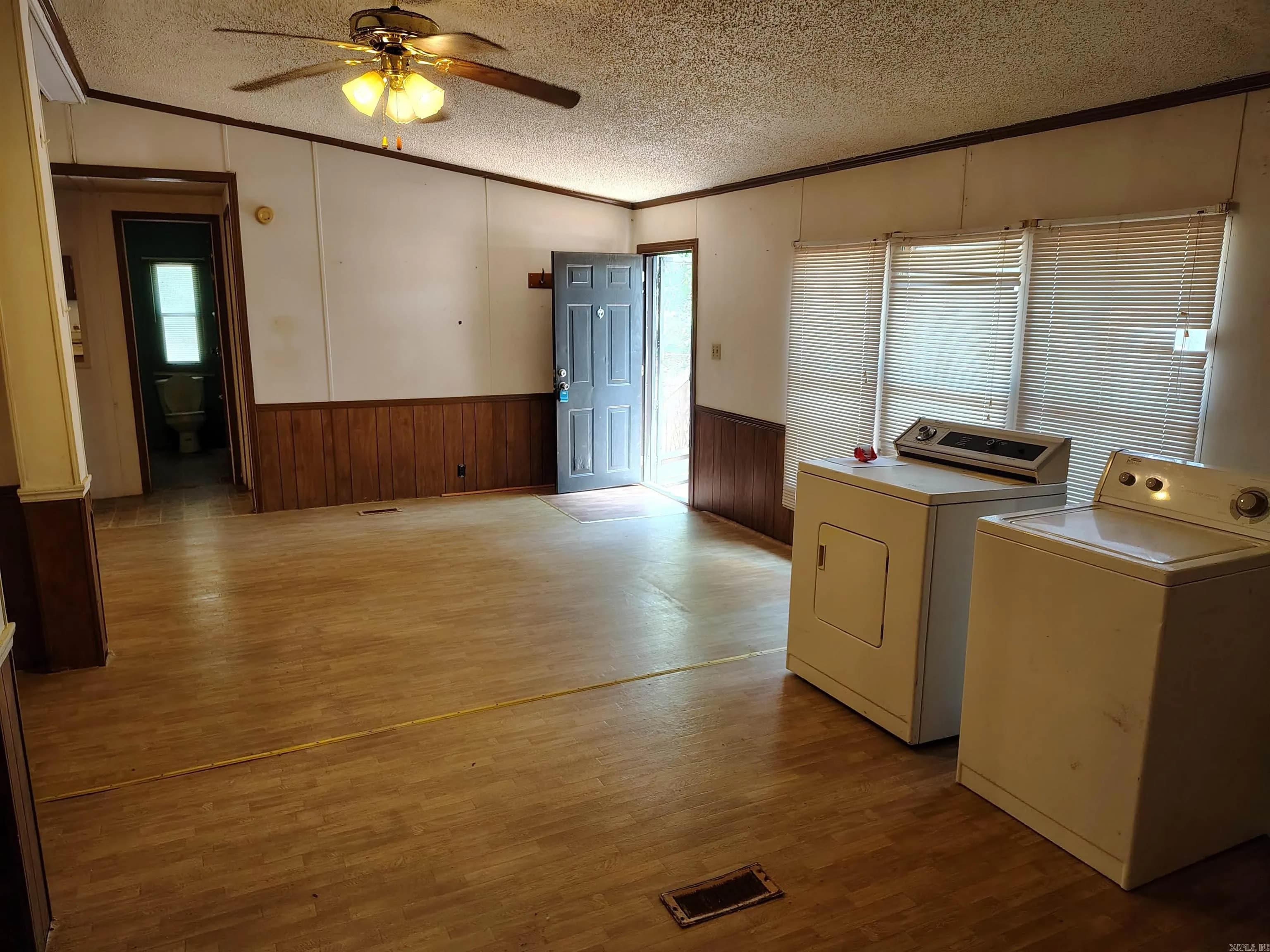 Property at 17837  Vimy ridge - Image 14