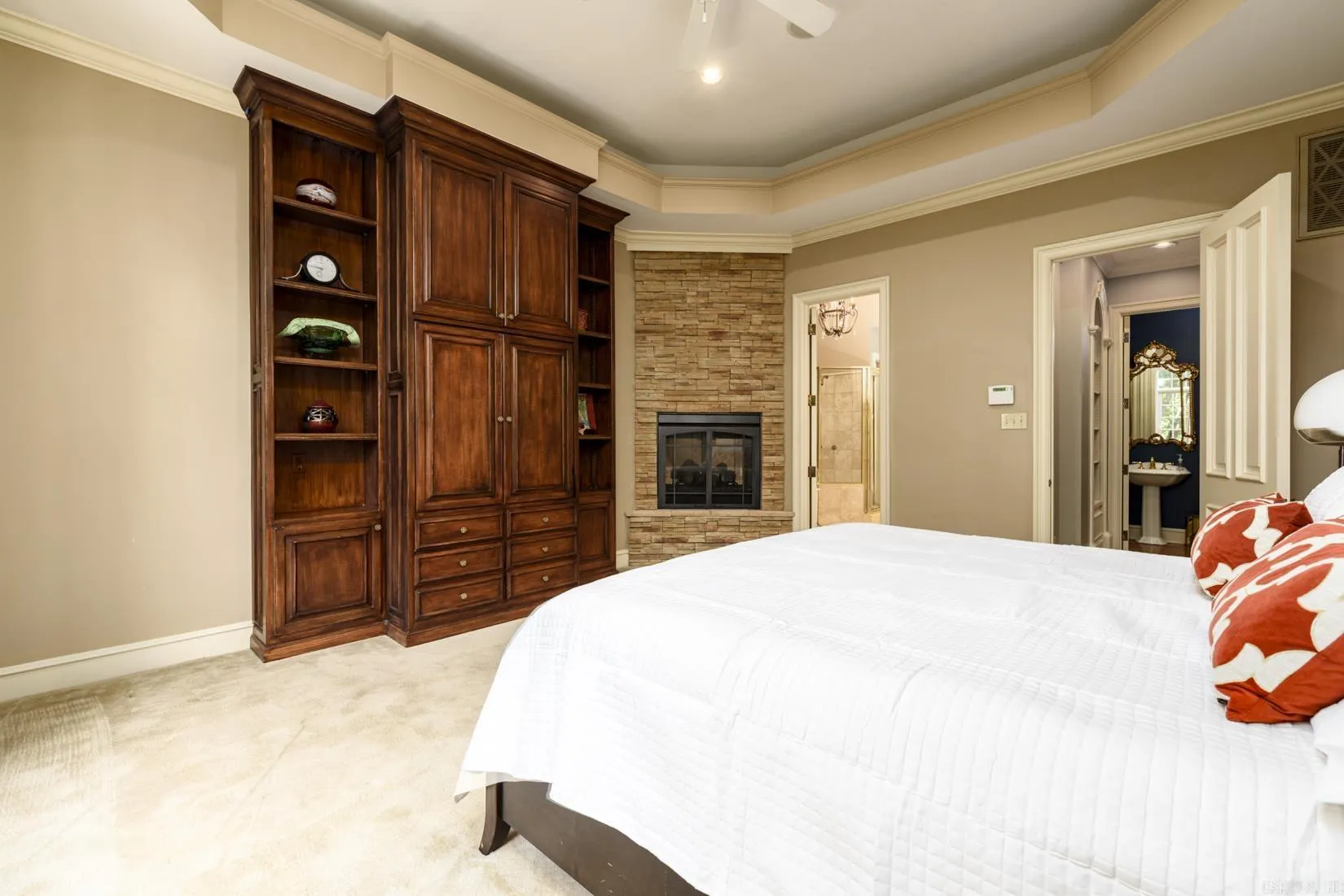 Property at 19  Ridgeview - Image 18